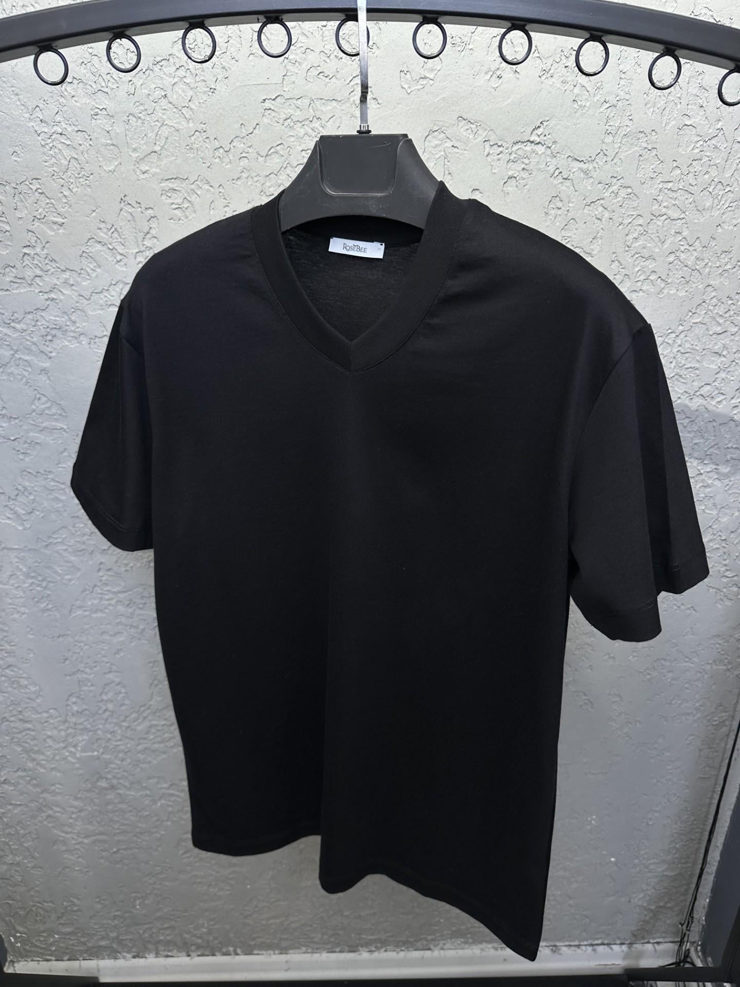BEE BLACK V-yaka Basic T-shirt