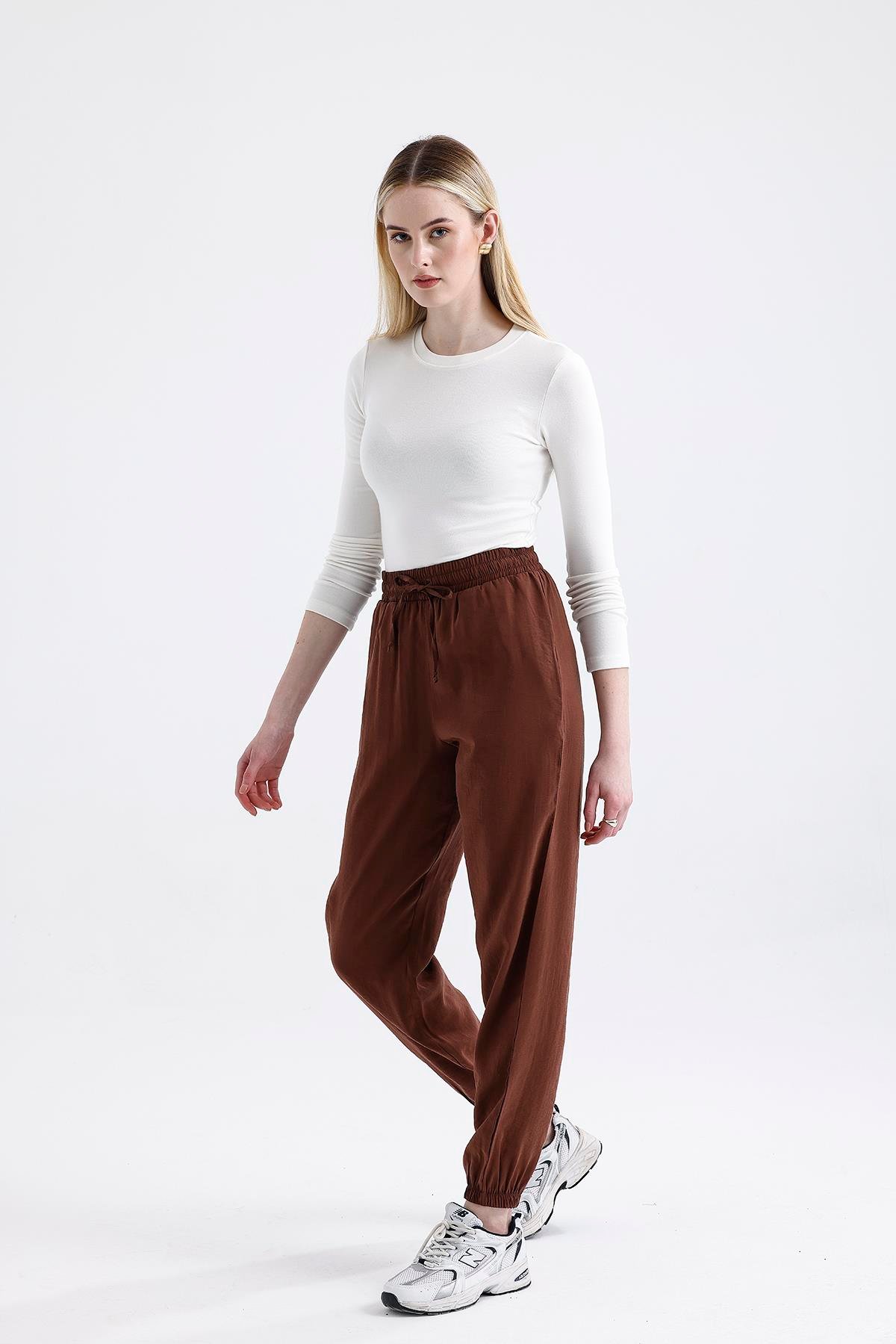 Dark Brown Modal Büzgü Paça