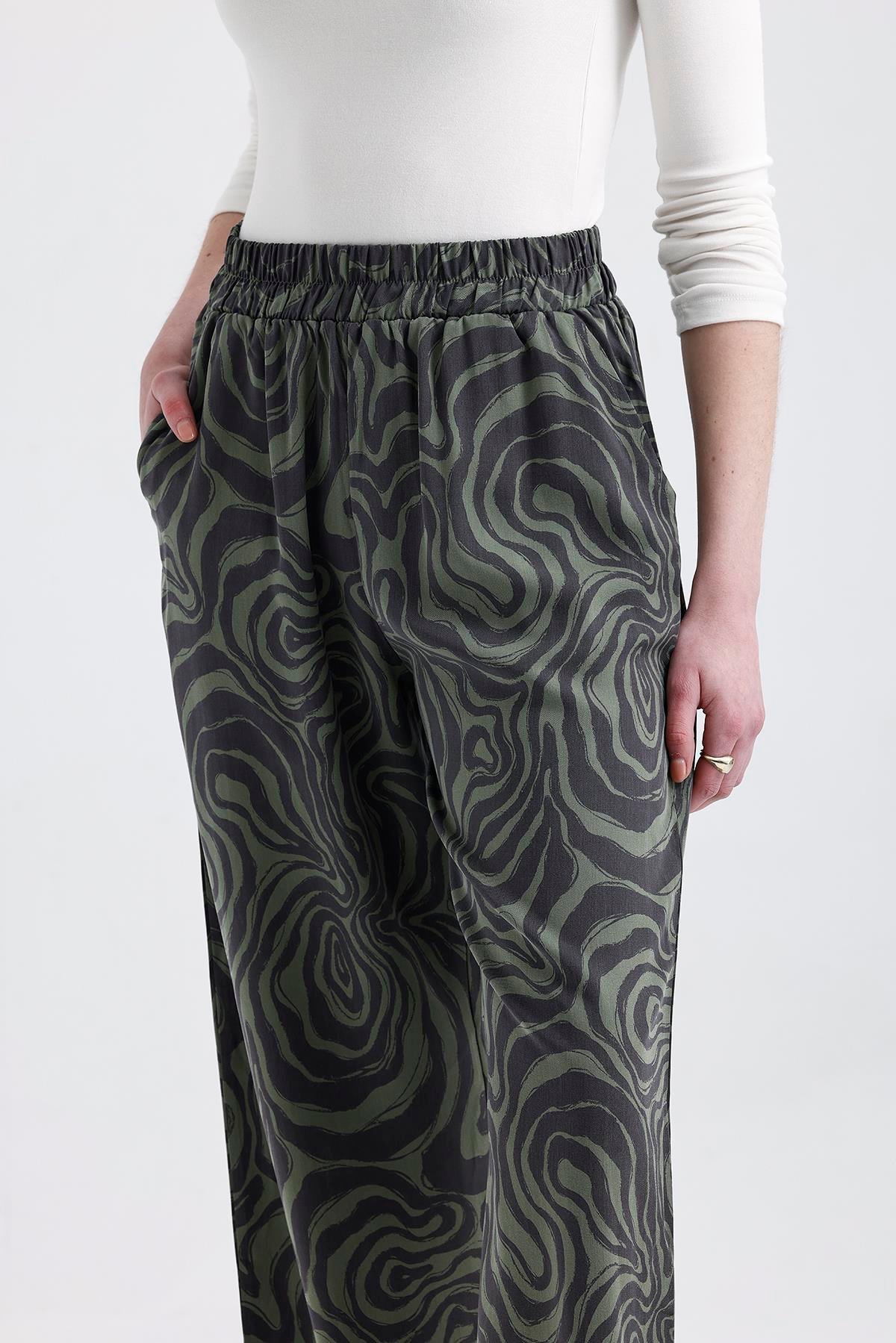 Desenli Tencel Pantolon