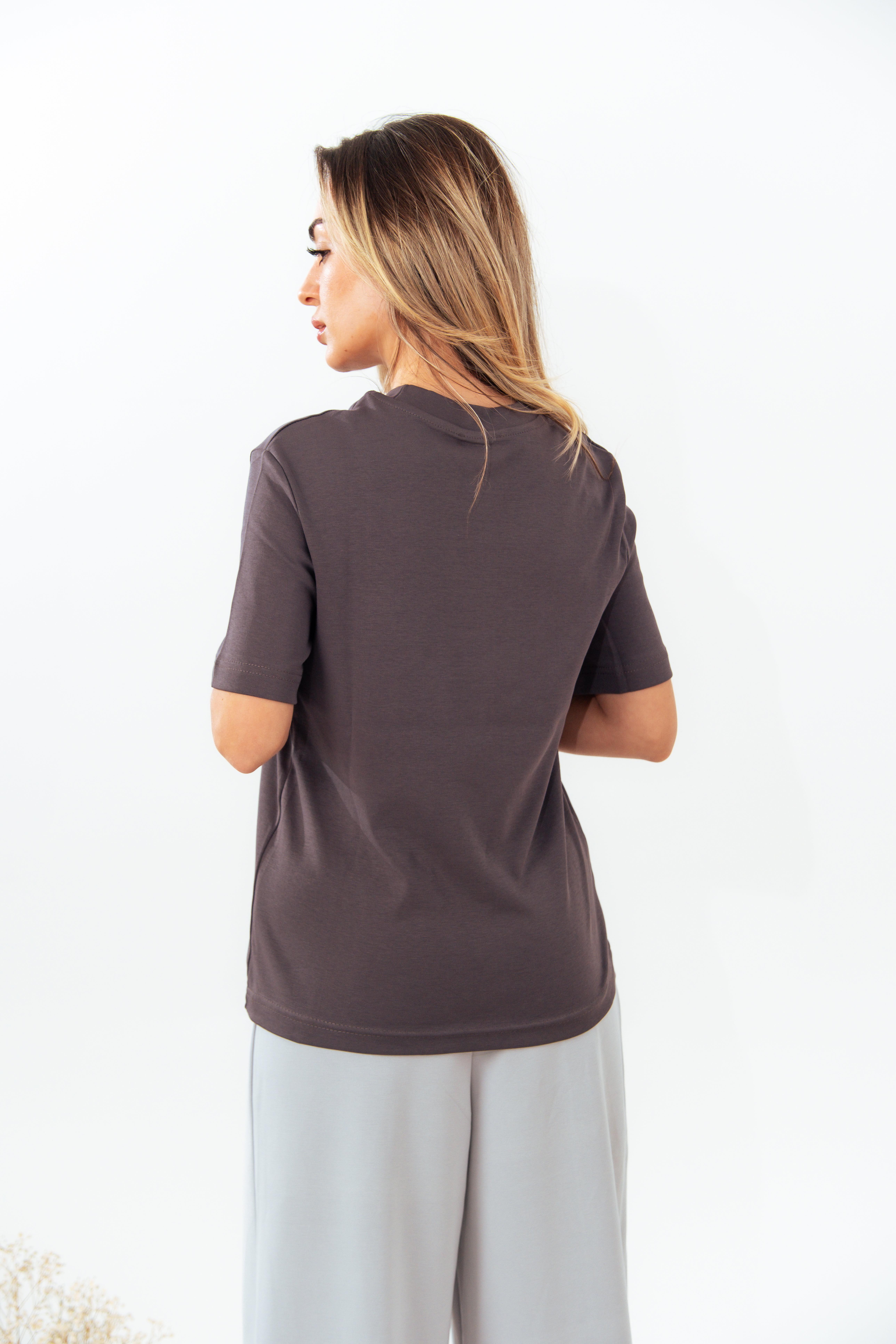Gri Bisiklet Yaka Kısa Kol T-shirt