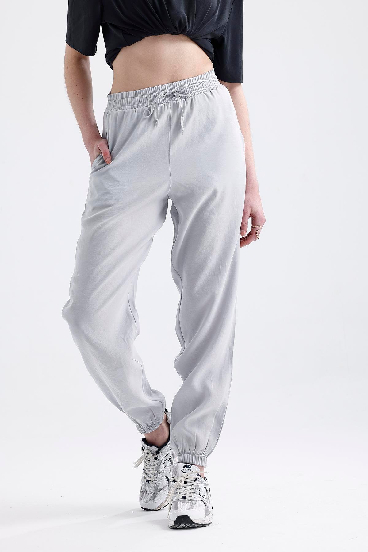 'SOFT GREY' Modal Büzgülü Pantolon 