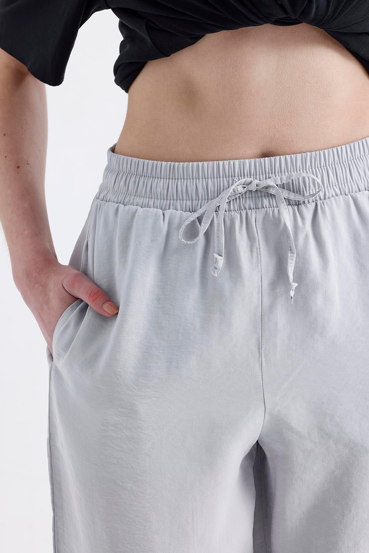 'SOFT GREY' Modal Büzgülü Pantolon 