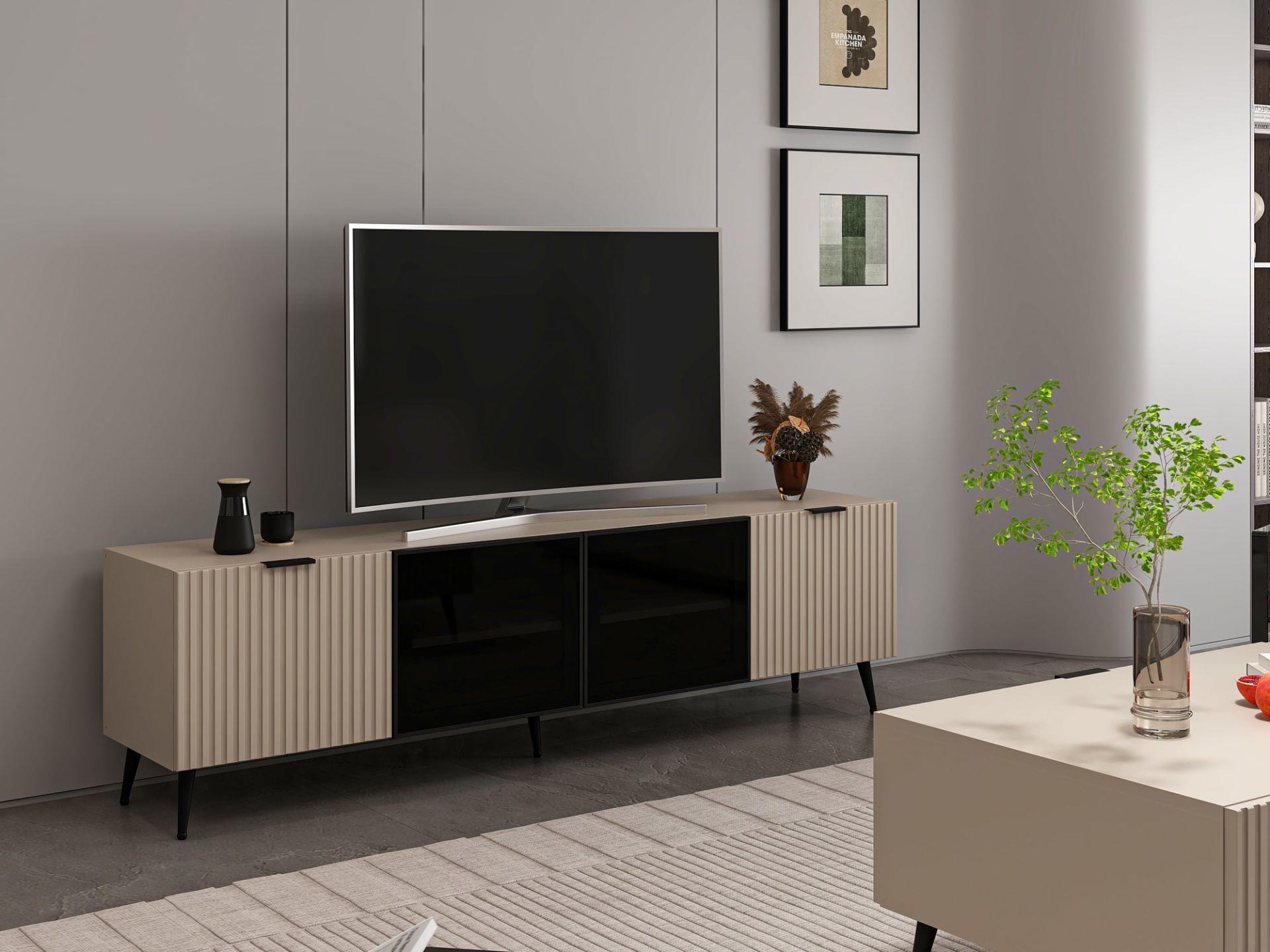 Plus Tv Ünitesi Cam Kapak