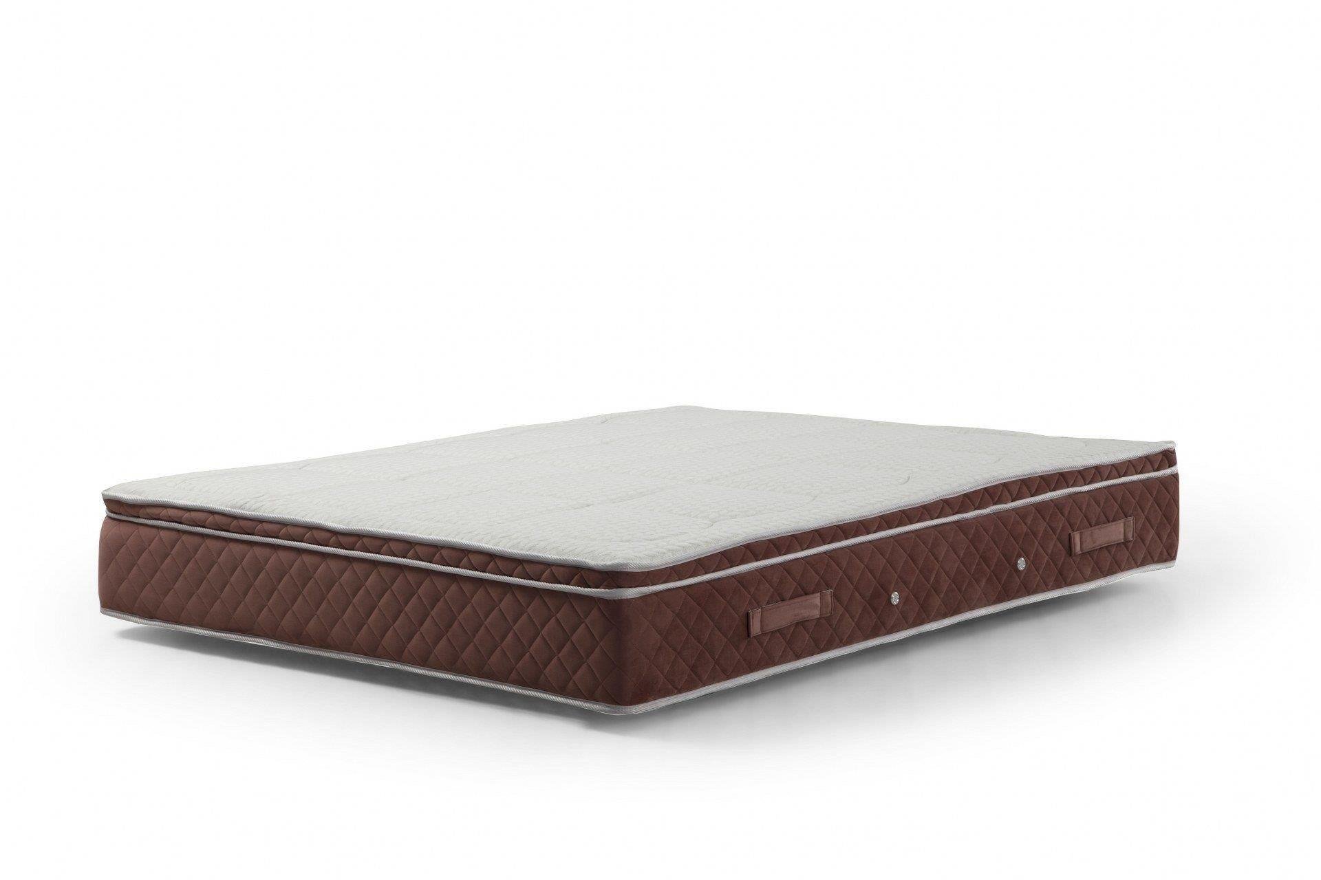 Rossi Oval Puf Beyaz Peluş