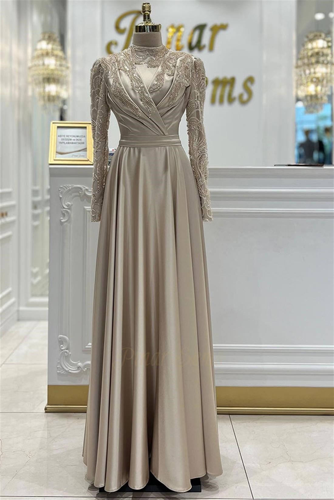 Pınar Şems Melis Abiye Gold