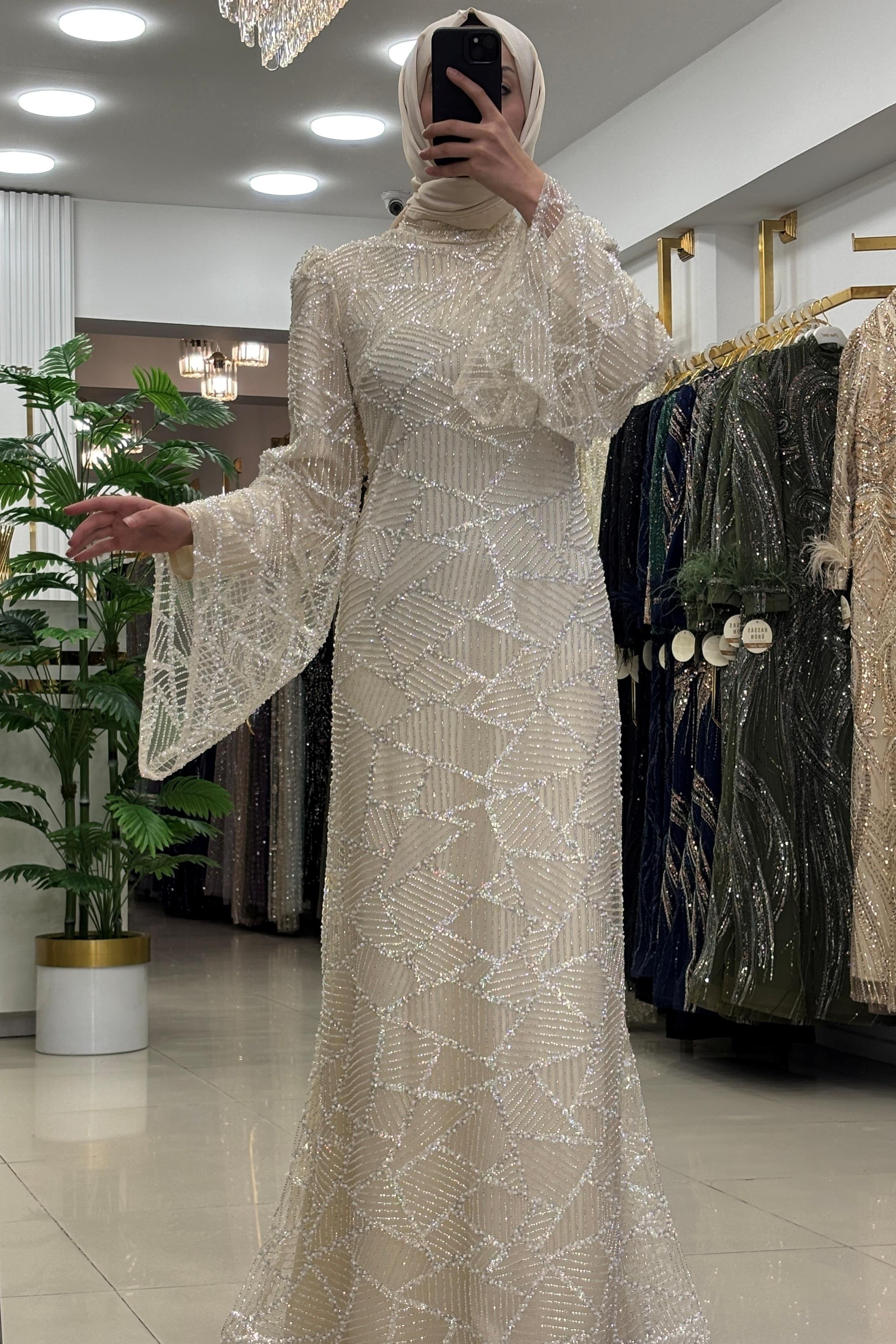 Pınar Şems Meriç Abiye Gold