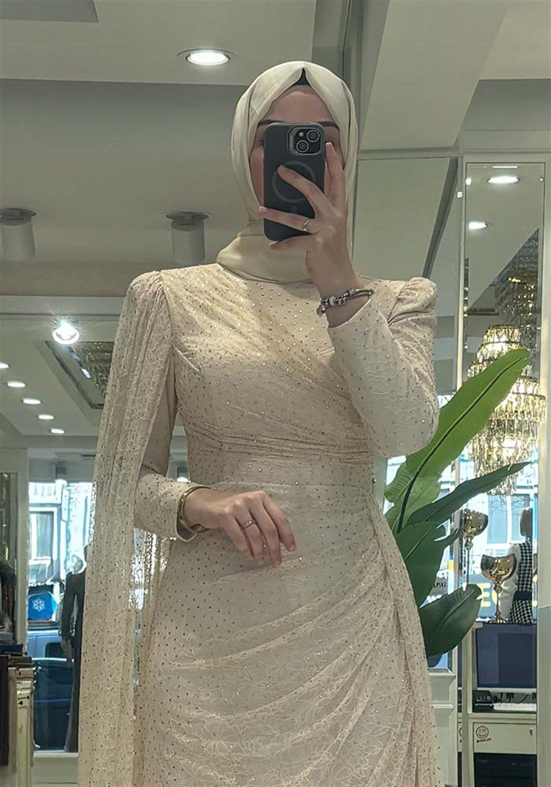 Pınar Şems Özdil Abiye Krem