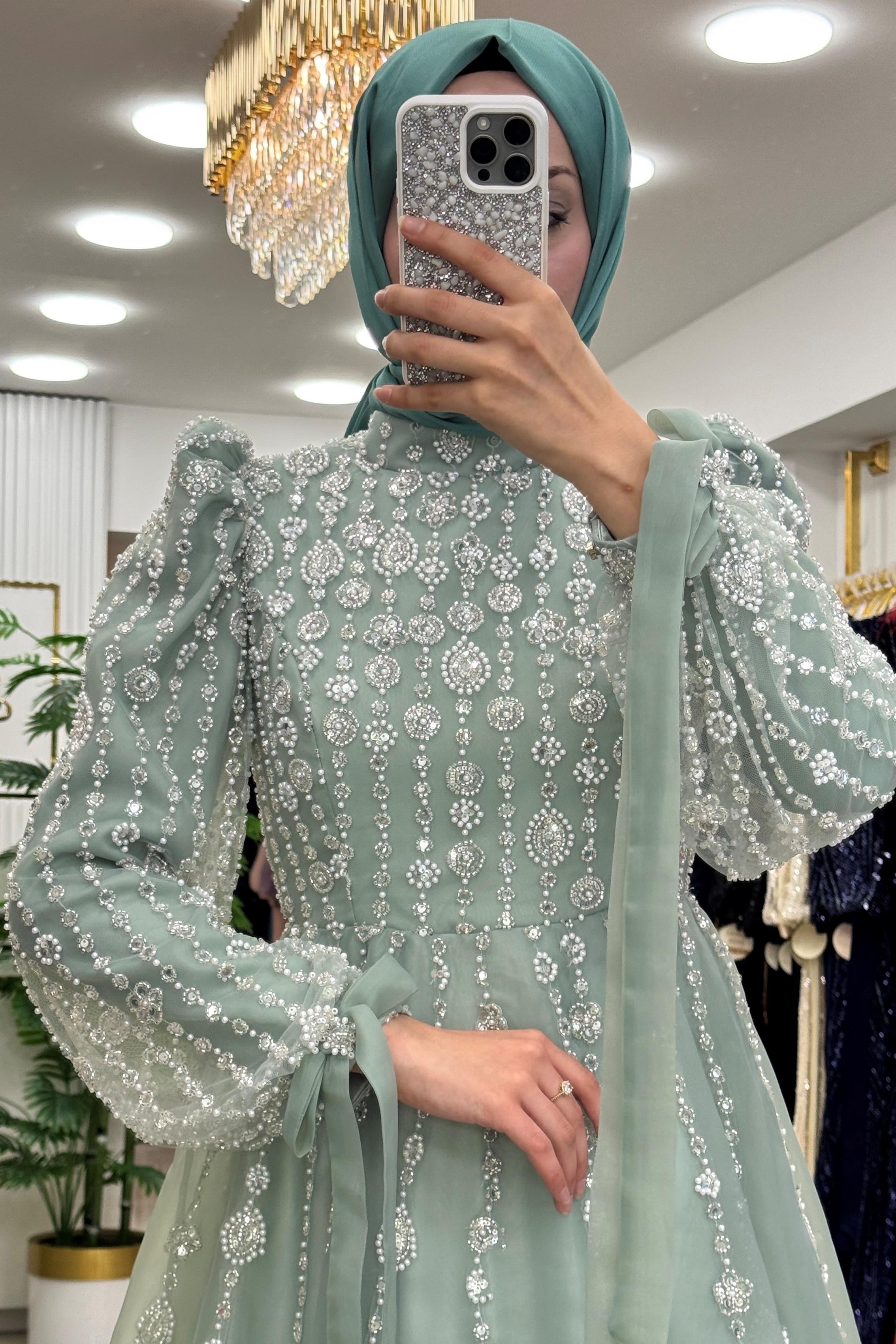Pınar Şems Reyhan Abiye Çağla Yeşili