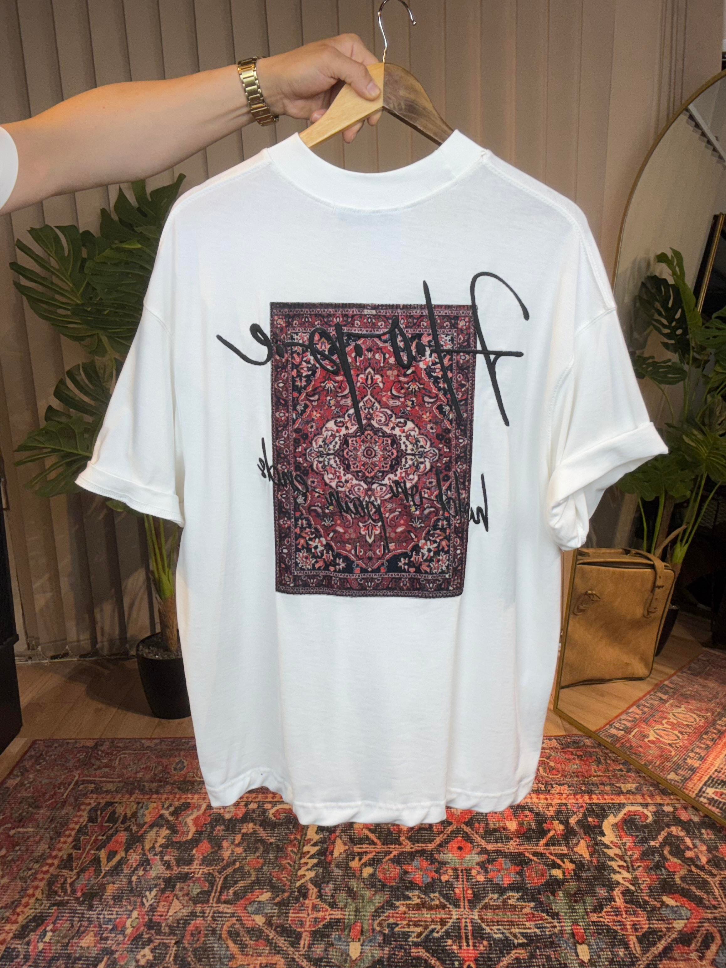 Halı Desenli Oversize Beyaz Tişört
