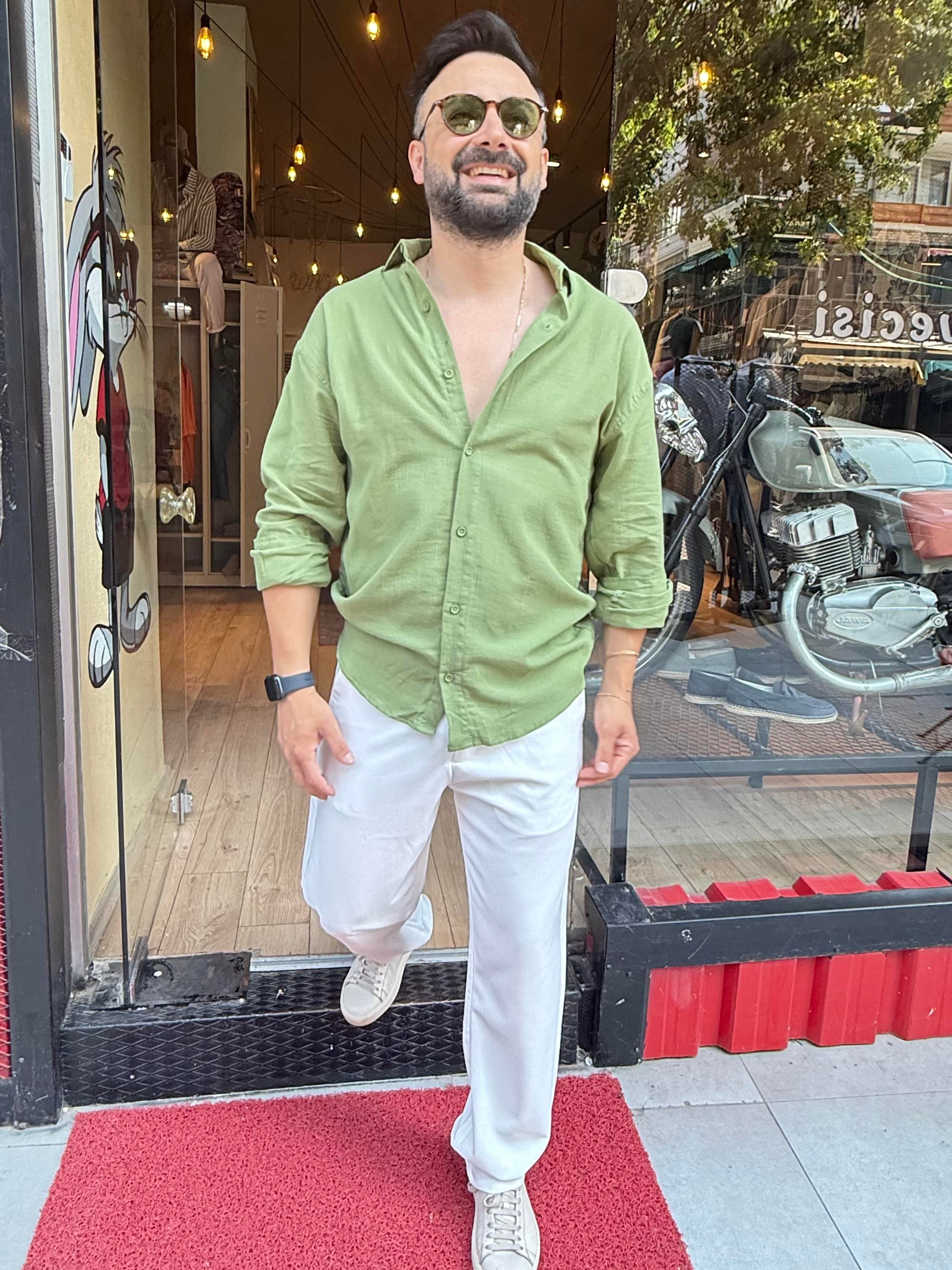 Yeşil Gömlek