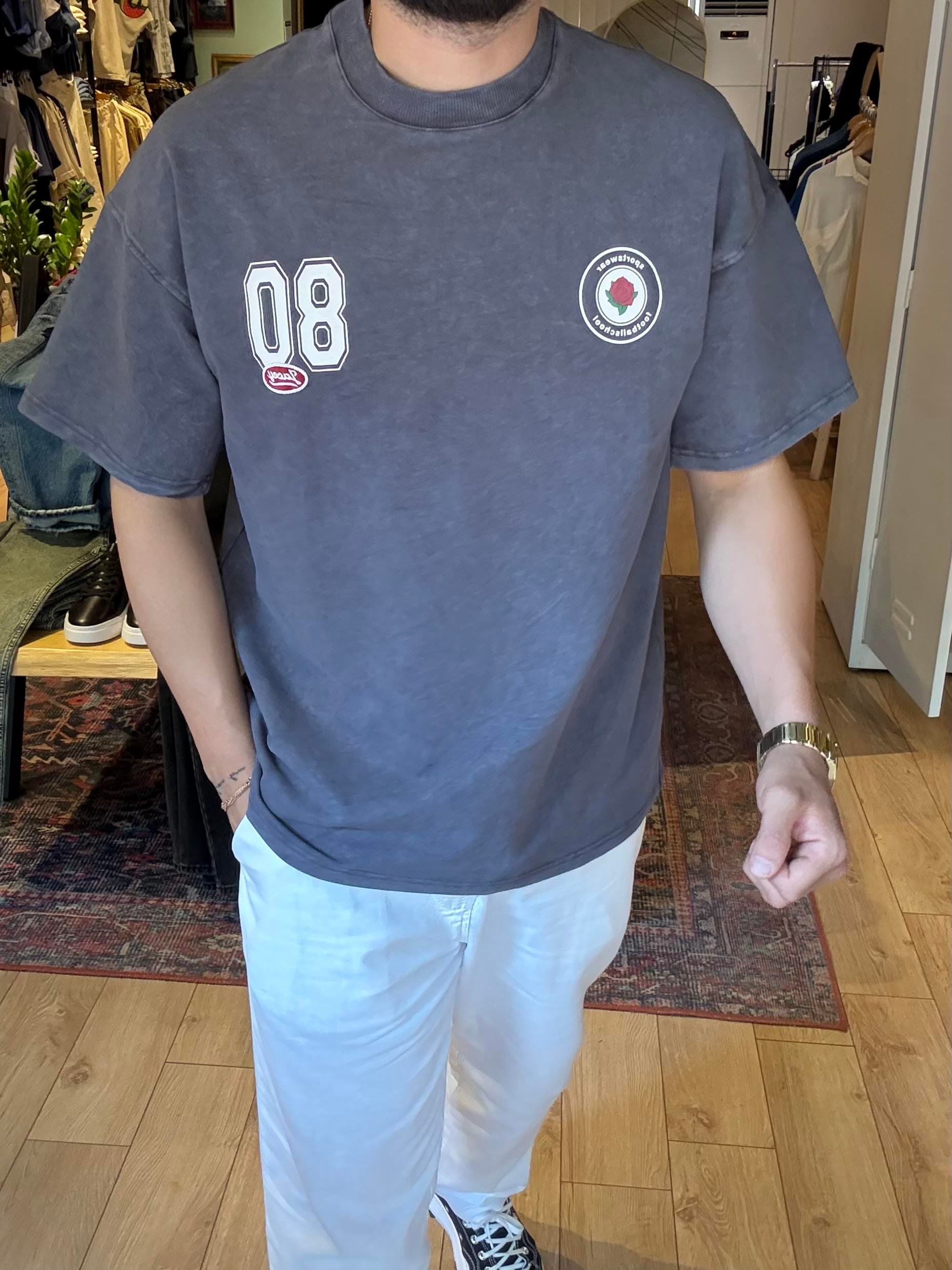 Yıkamalı 80 Baskılı Gri Oversize Tişört