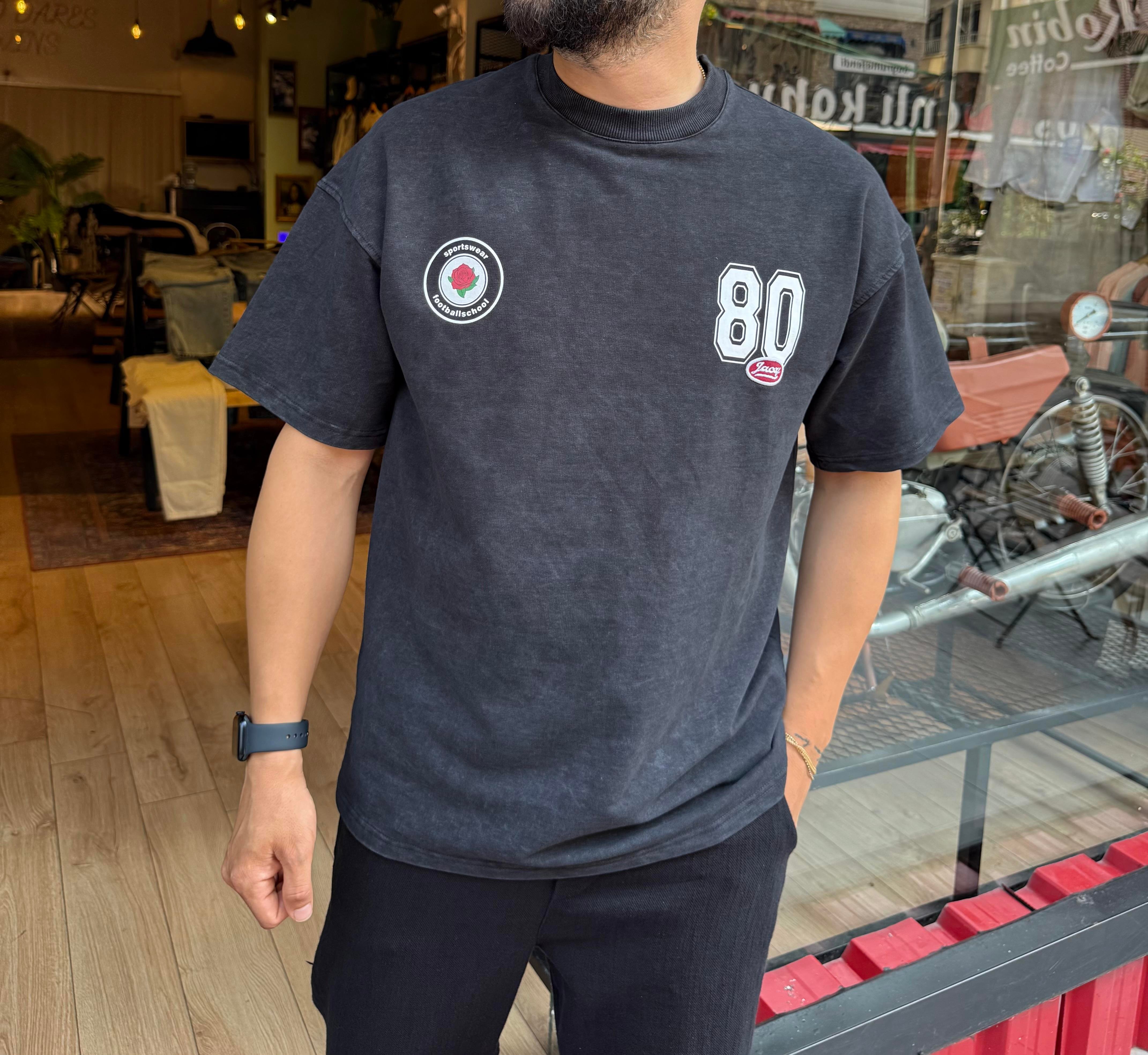 Yıkamalı 80 Baskılı Koyu Gri Oversize Tişört