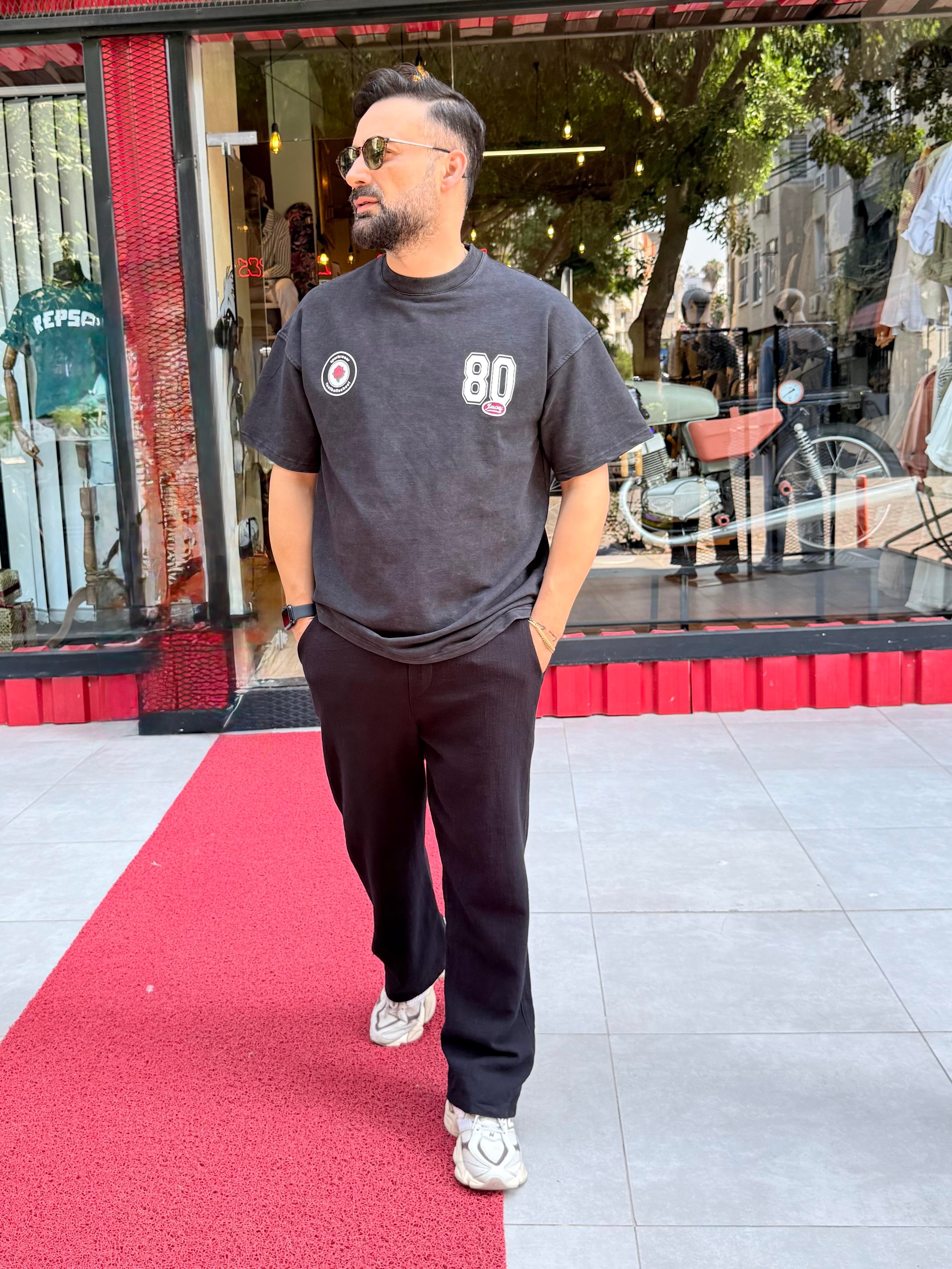 Yıkamalı 80 Baskılı Koyu Gri Oversize Tişört