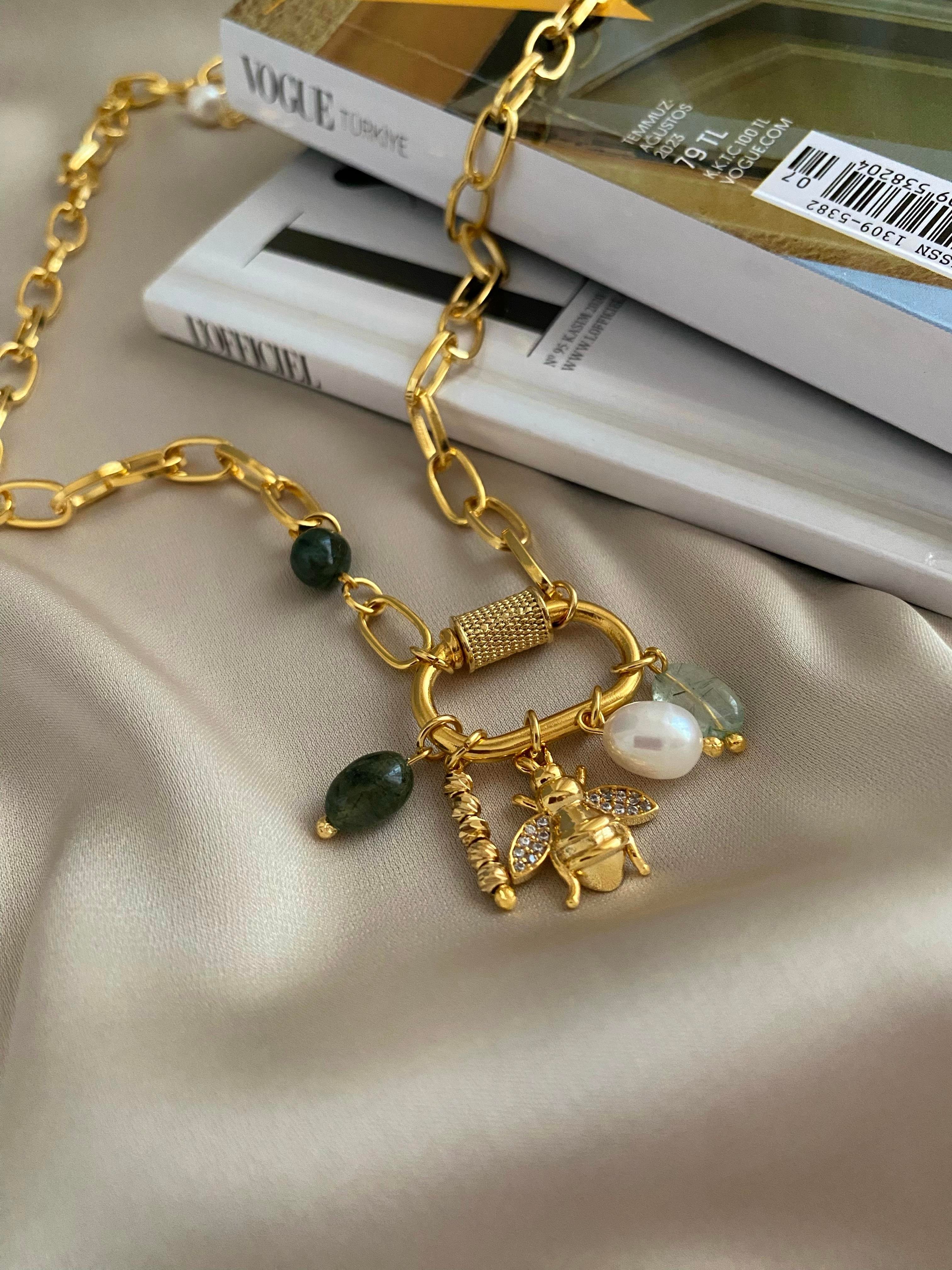 Chloe Charm Kolye