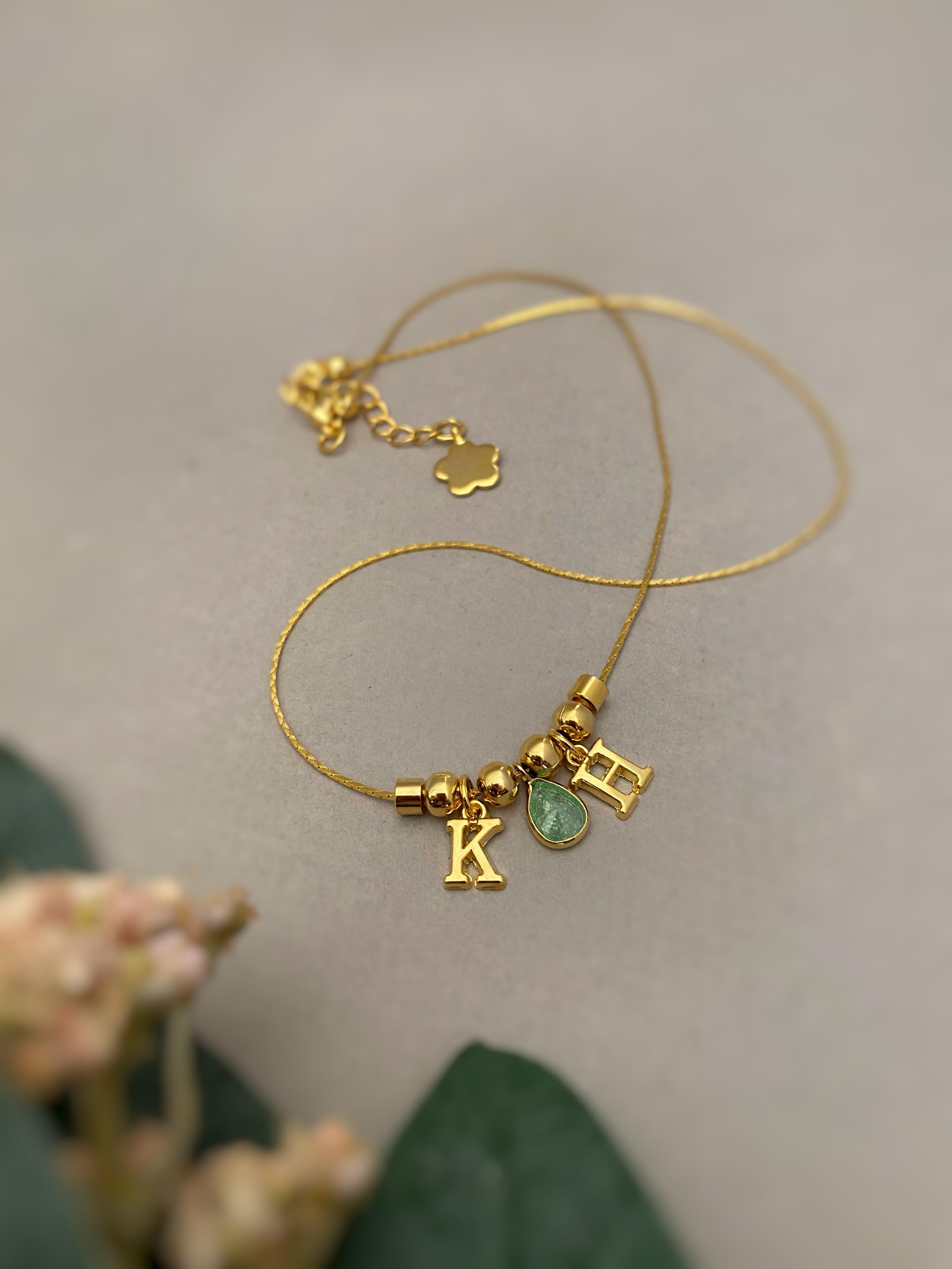Damla Taşlı Harf Charm Kolye