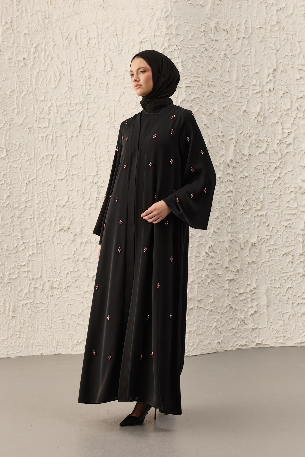 Bordo Lal Abaya