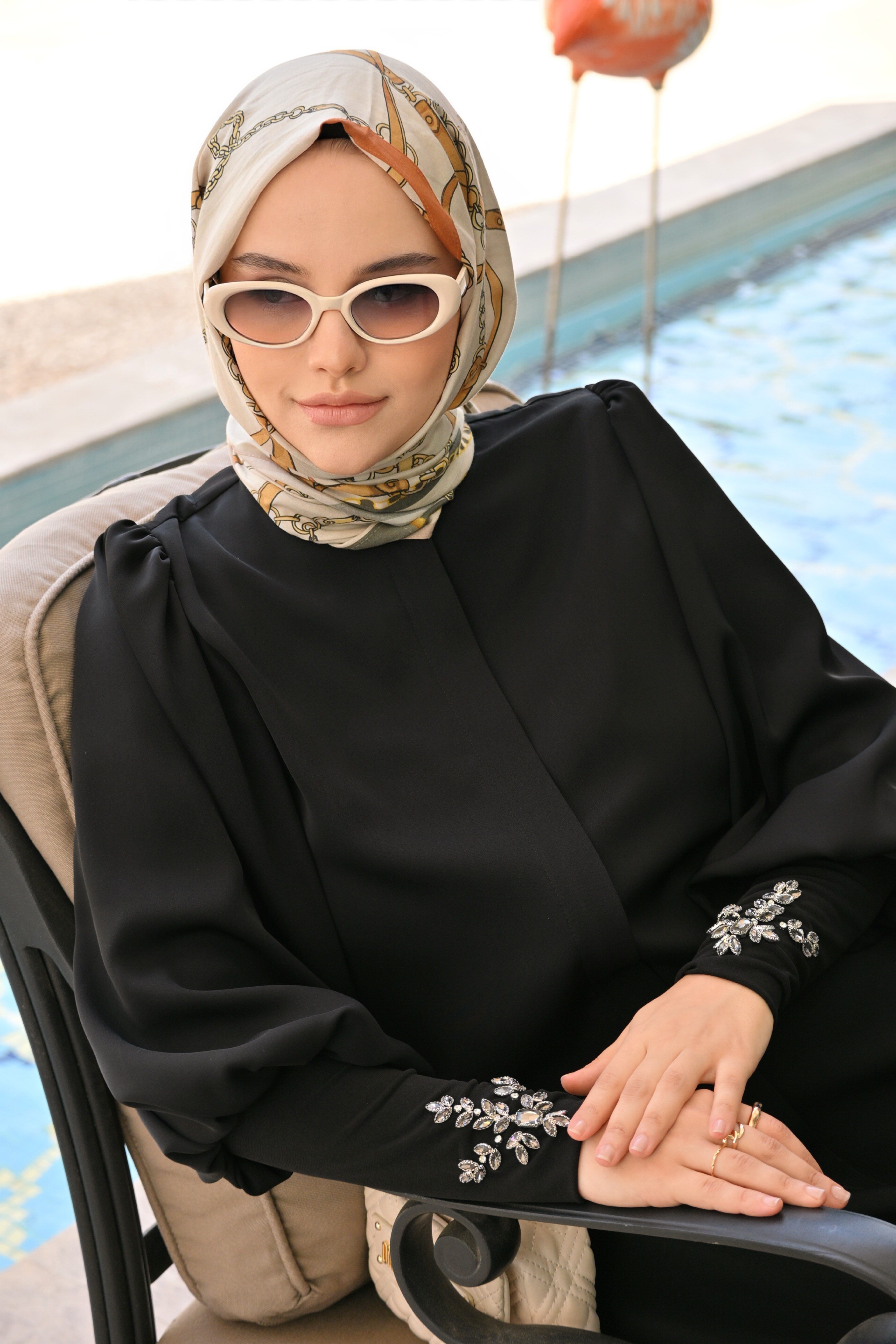 GRİ DAMLA FERACE