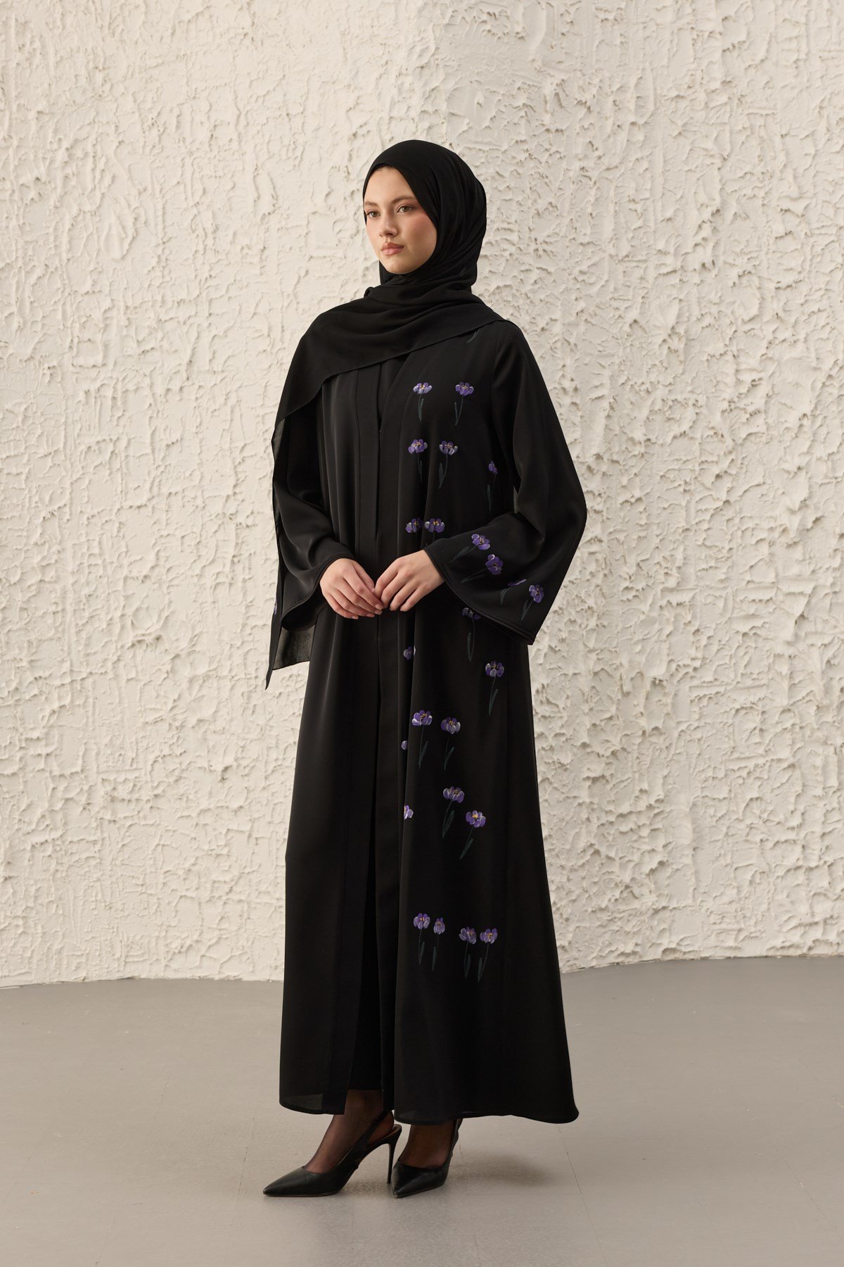 LAVİN ABAYA