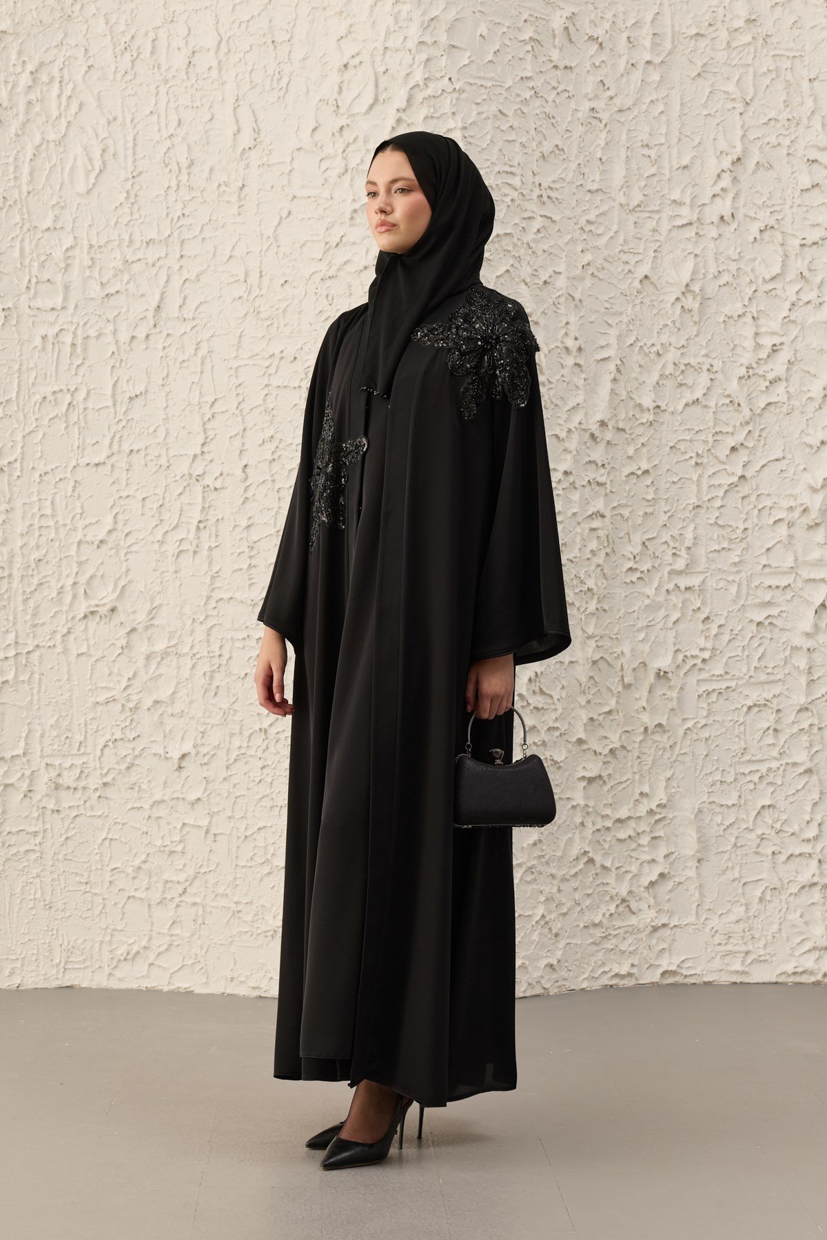 PARIL ABAYA
