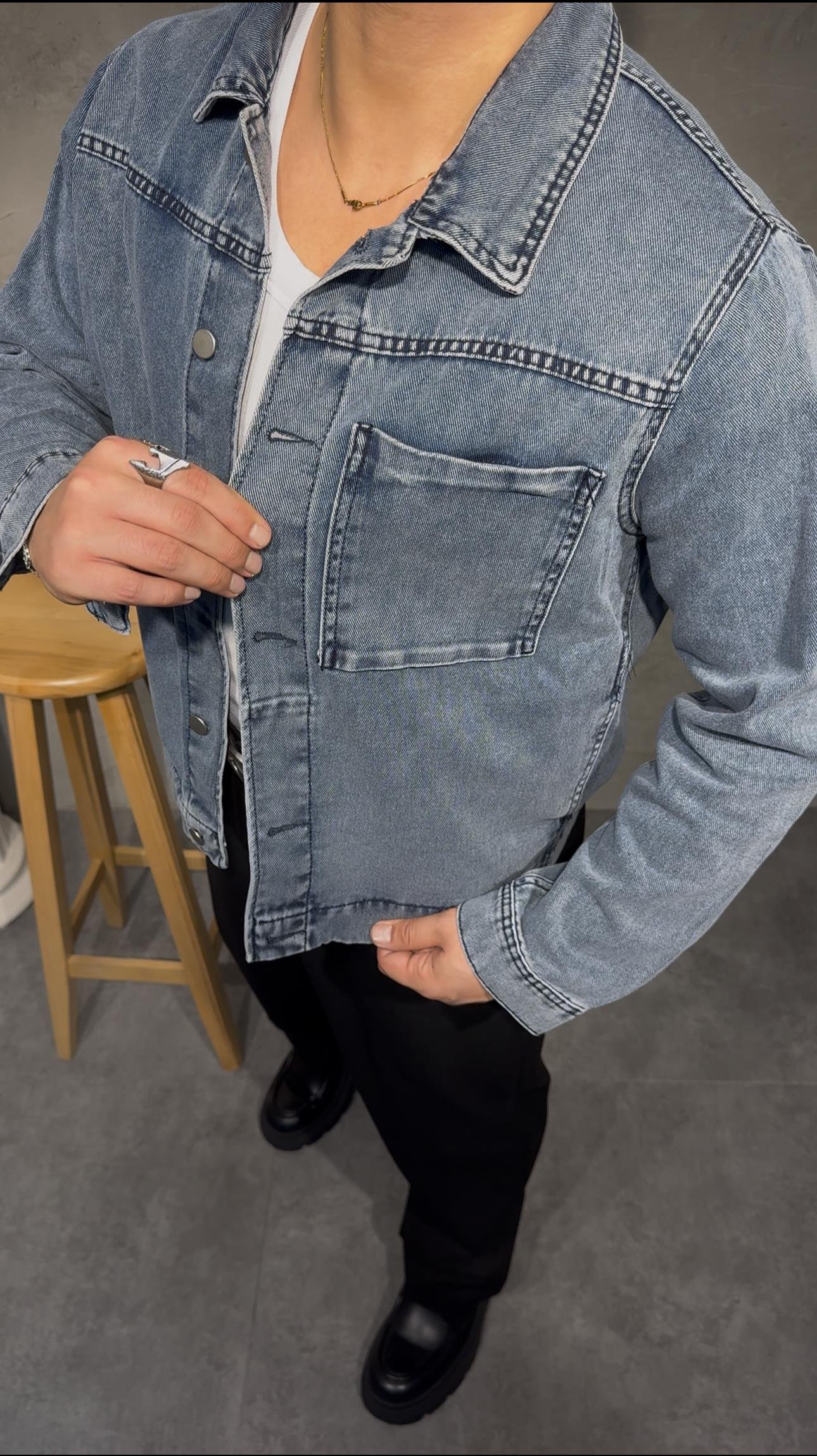 DENIM EFFECT CEPLİ OVERSİZE KOT CEKET ( AÇIK MAVİ DENIM )