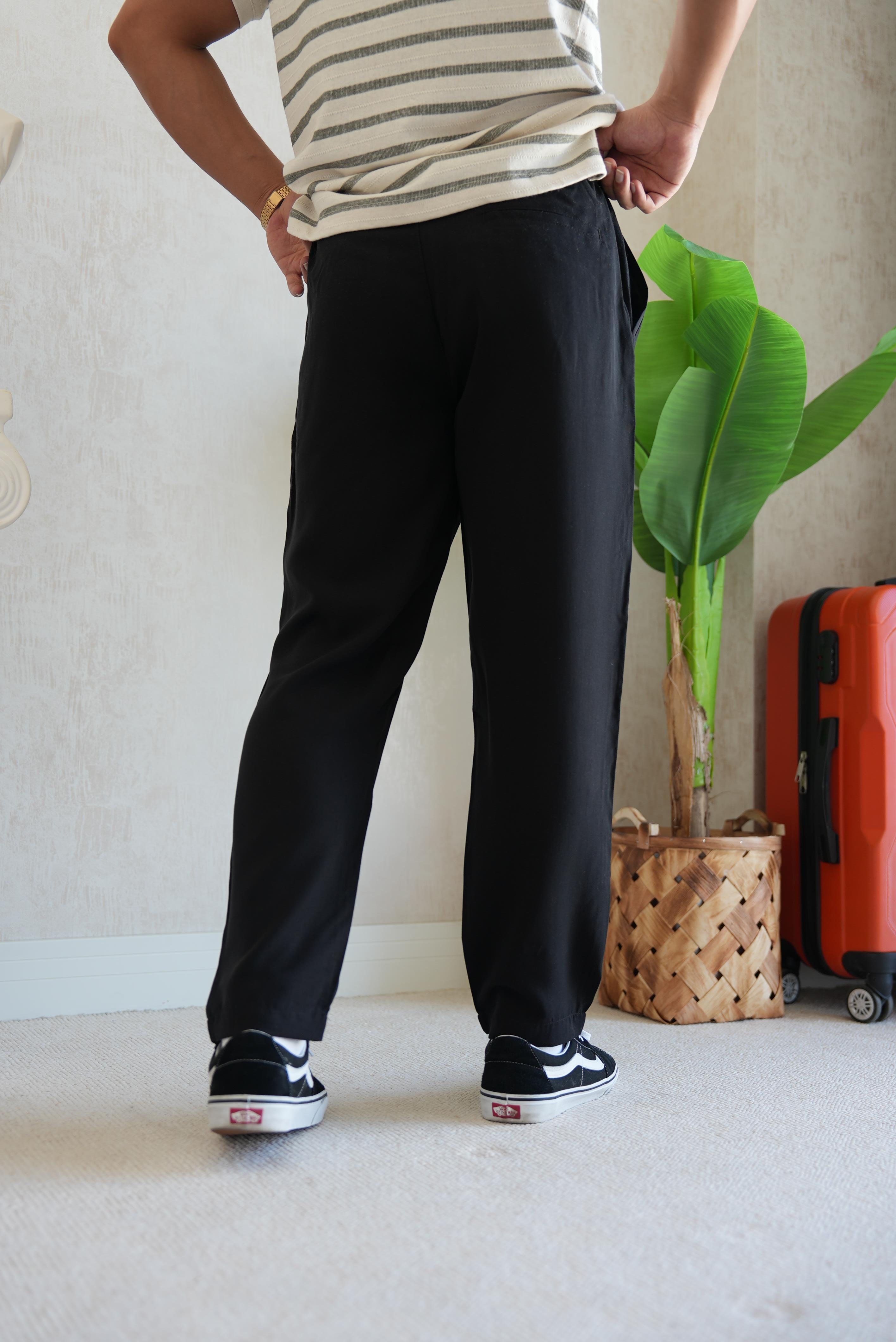 TENCEL REGULAR BLACK PANTOLON