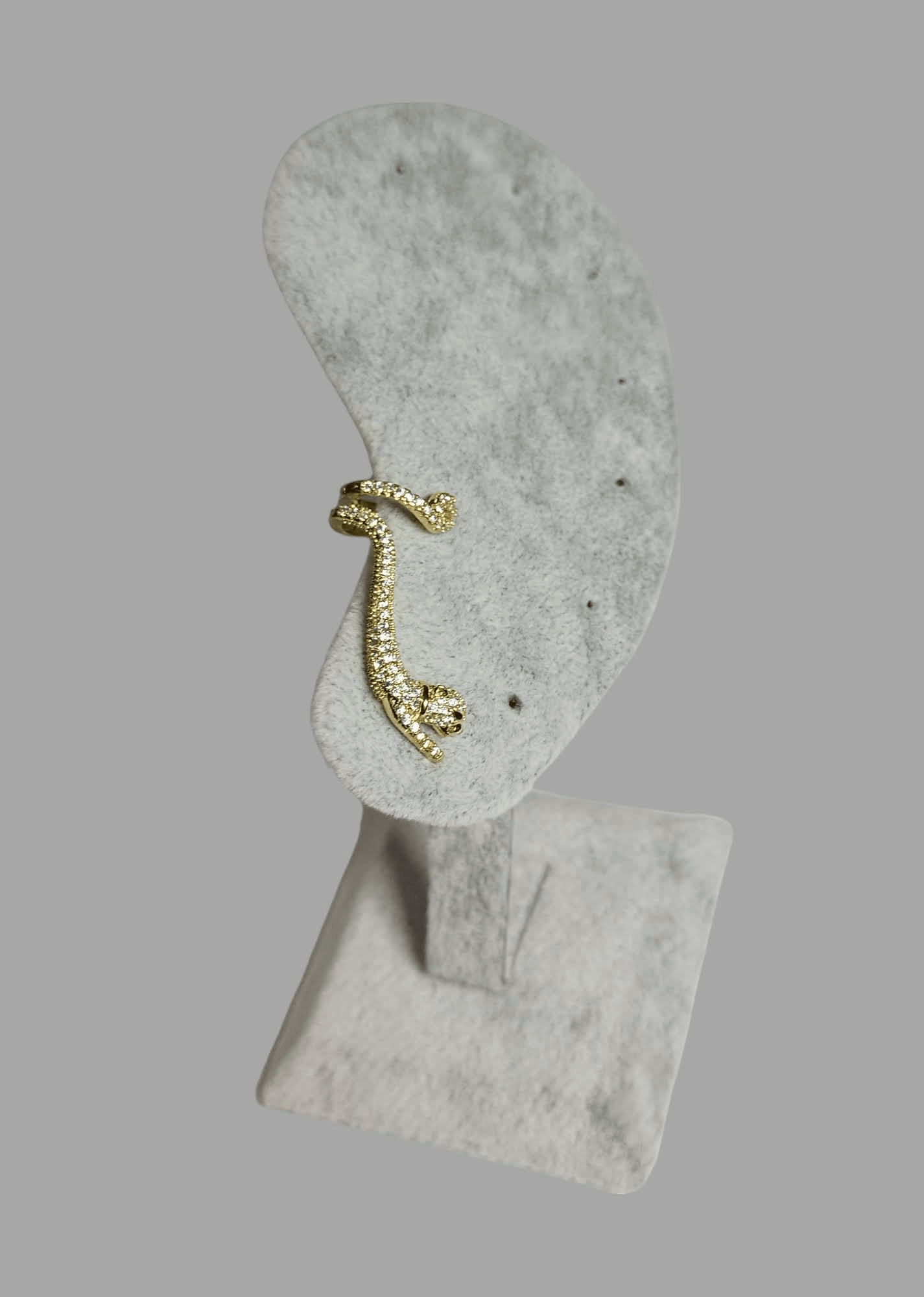 Earcuff Çelik Zirkon Taşlı Kaplan Model Gold Renk Kıkırdak Küpe