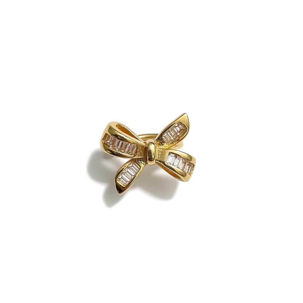Earcuff Sıkıştırmalı Pirinç Kıkırdak Küpe Baget Taşlı Fiyonk  Altın Renk         