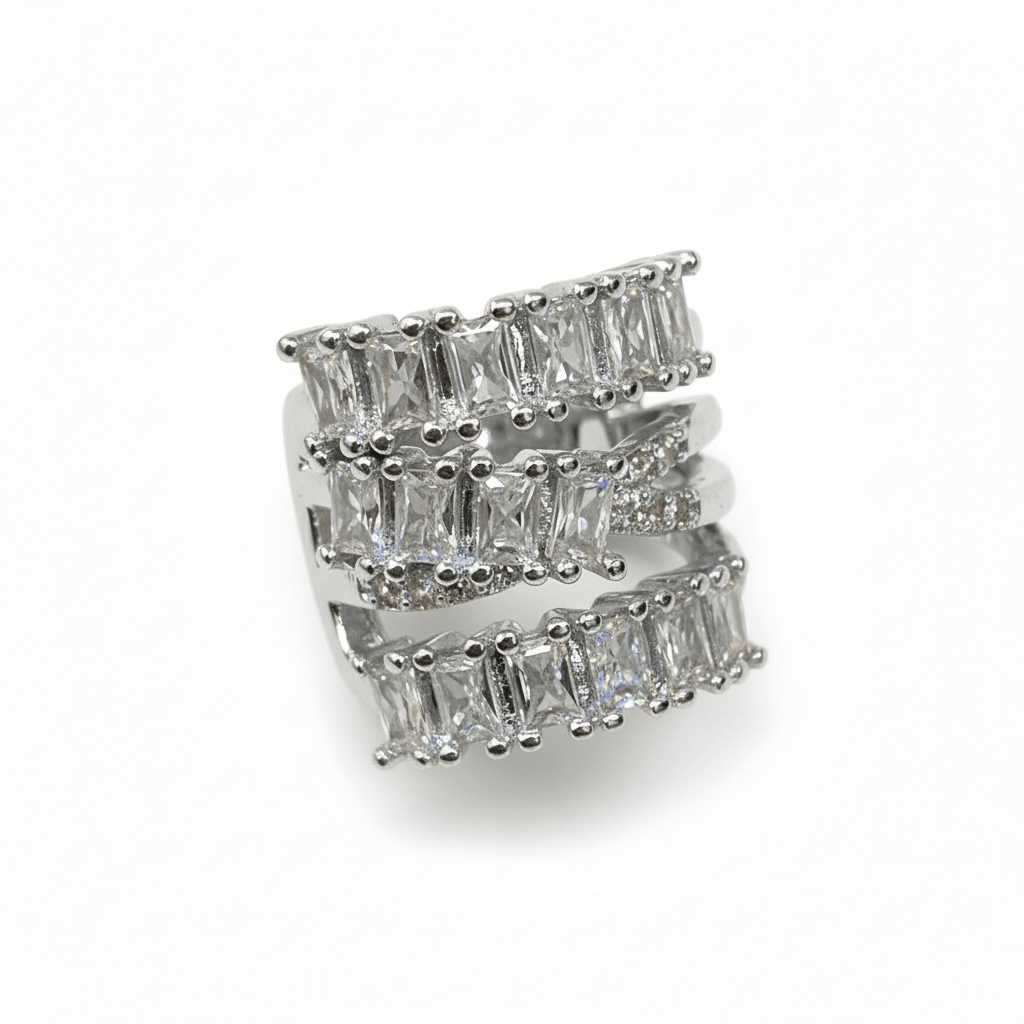 Earcuff Sıkıştırmalı Pirinç Kıkırdak Küpe Baget Taşlı Üç Sıralı Gümüş Renk         