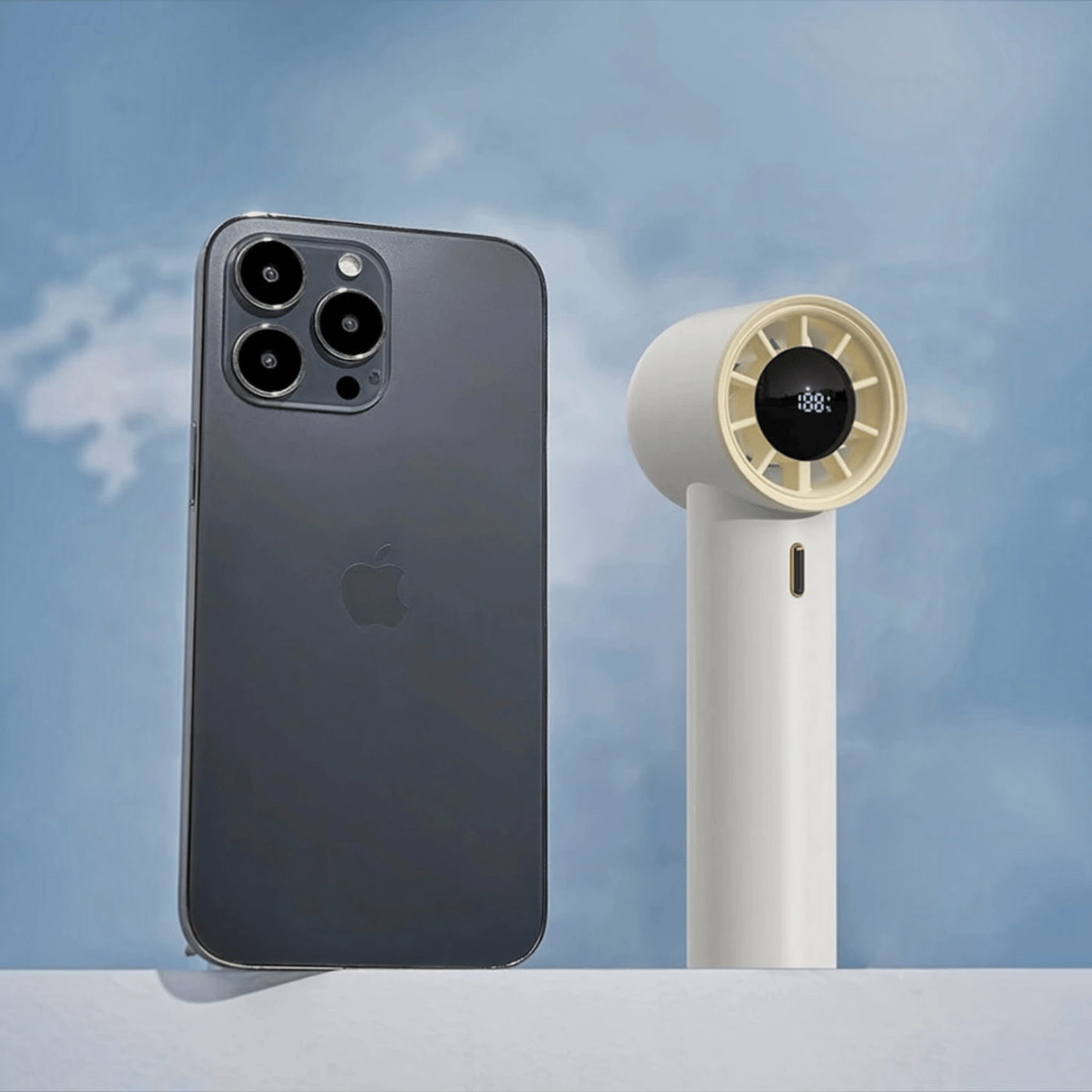 Mini  Taşınabilir Turbo El Fanı – Yüksek Hızlı, Akıllı Dijital Ekran, Usb-C Şarj Edilebilir, Kompakt, Modern Ekru