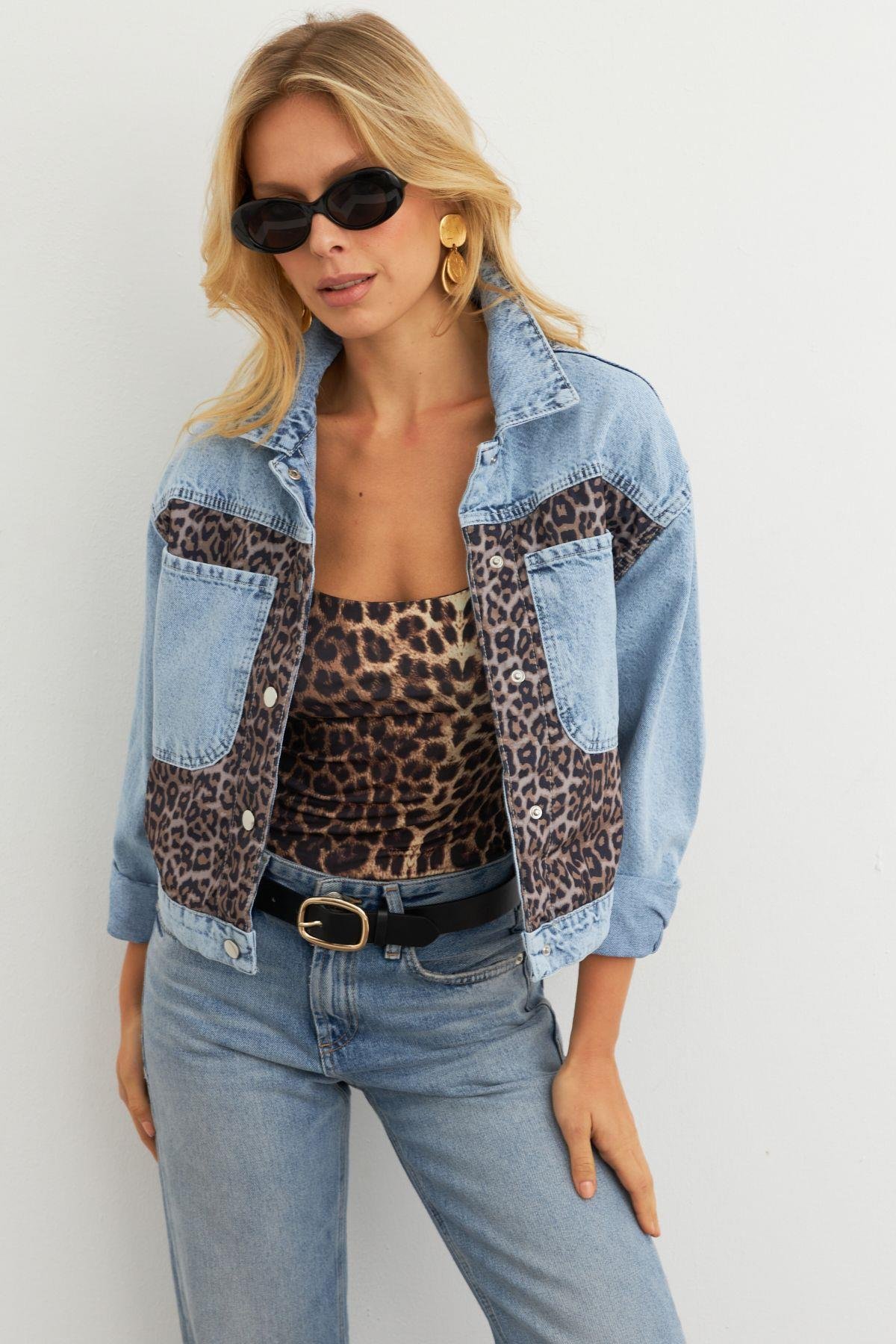 Kadın Açık-Mavi Bloklu Leopar Denim Ceket KAM300