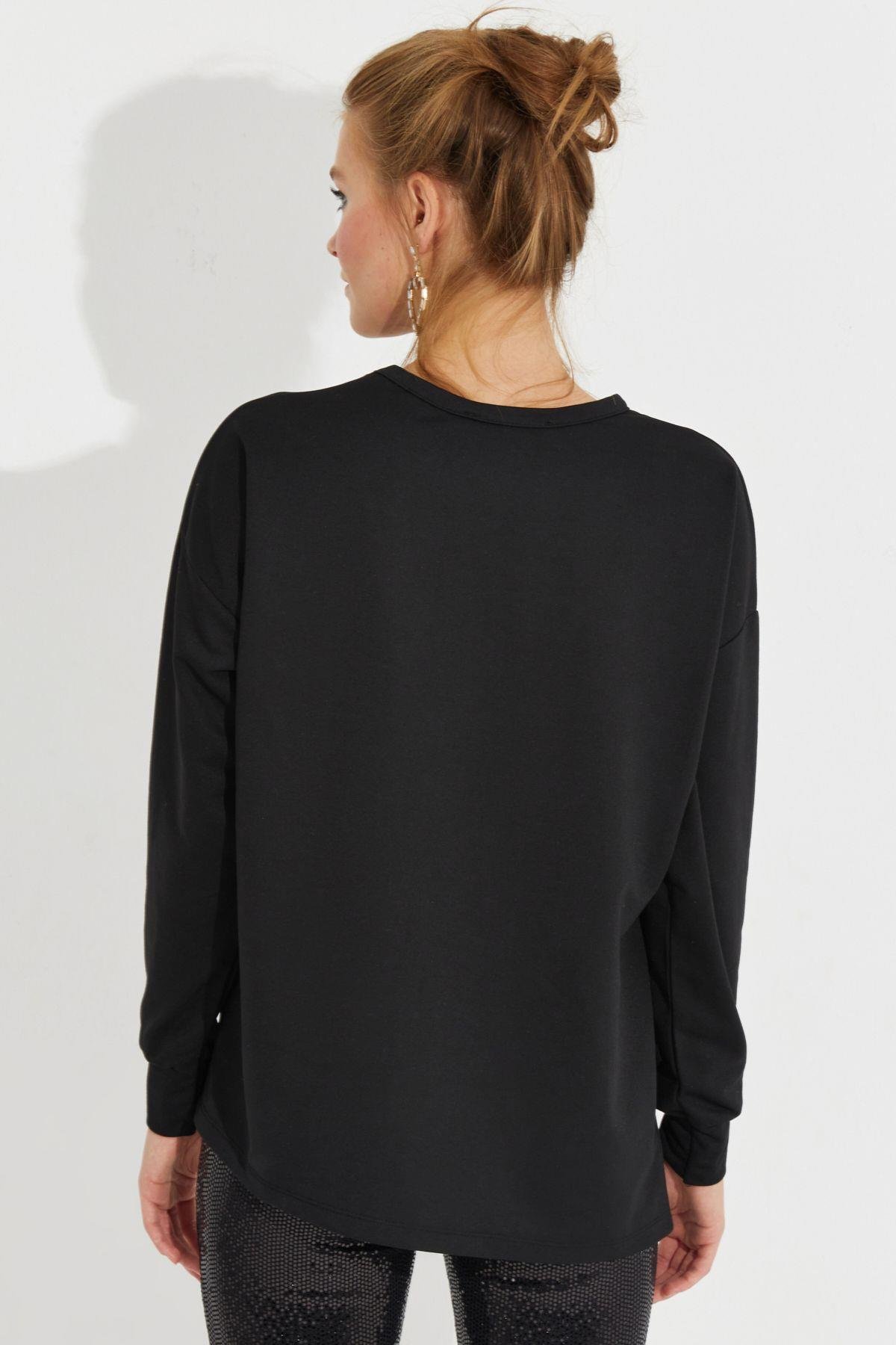 Kadın Beyaz Bağlamalı Sweatshirt Yİ2493