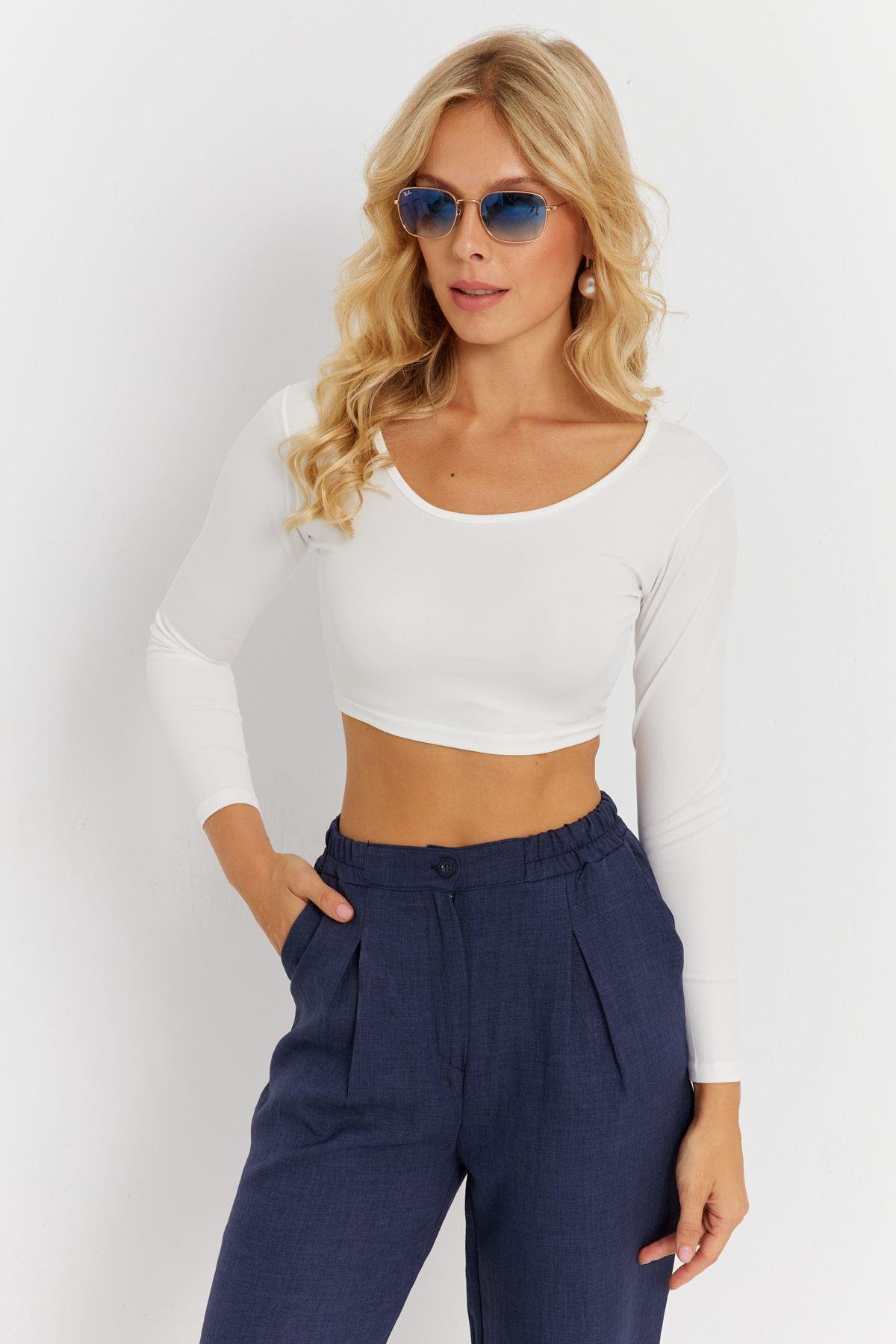 Kadın Beyaz Crop Bluz CG367