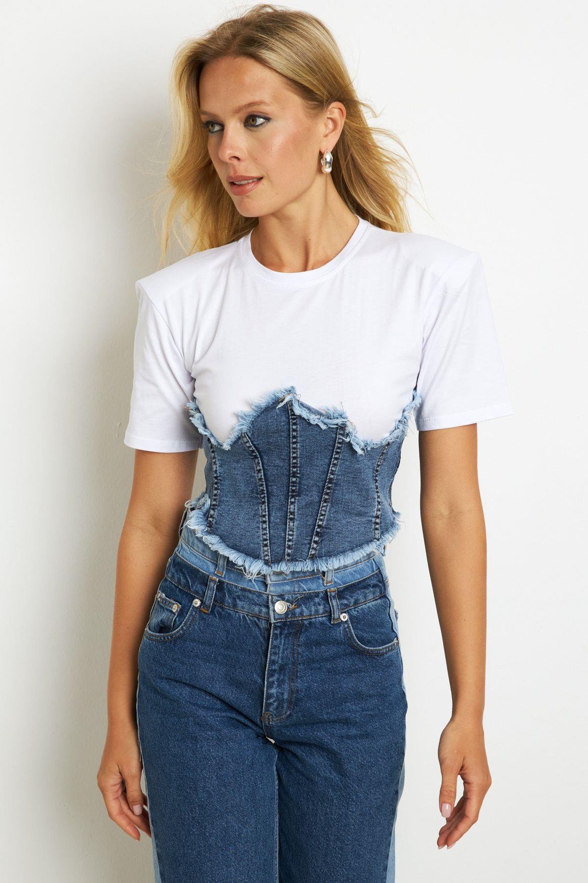 Kadın Beyaz Denim Bloklu Vatkalı  Bluz YZ636