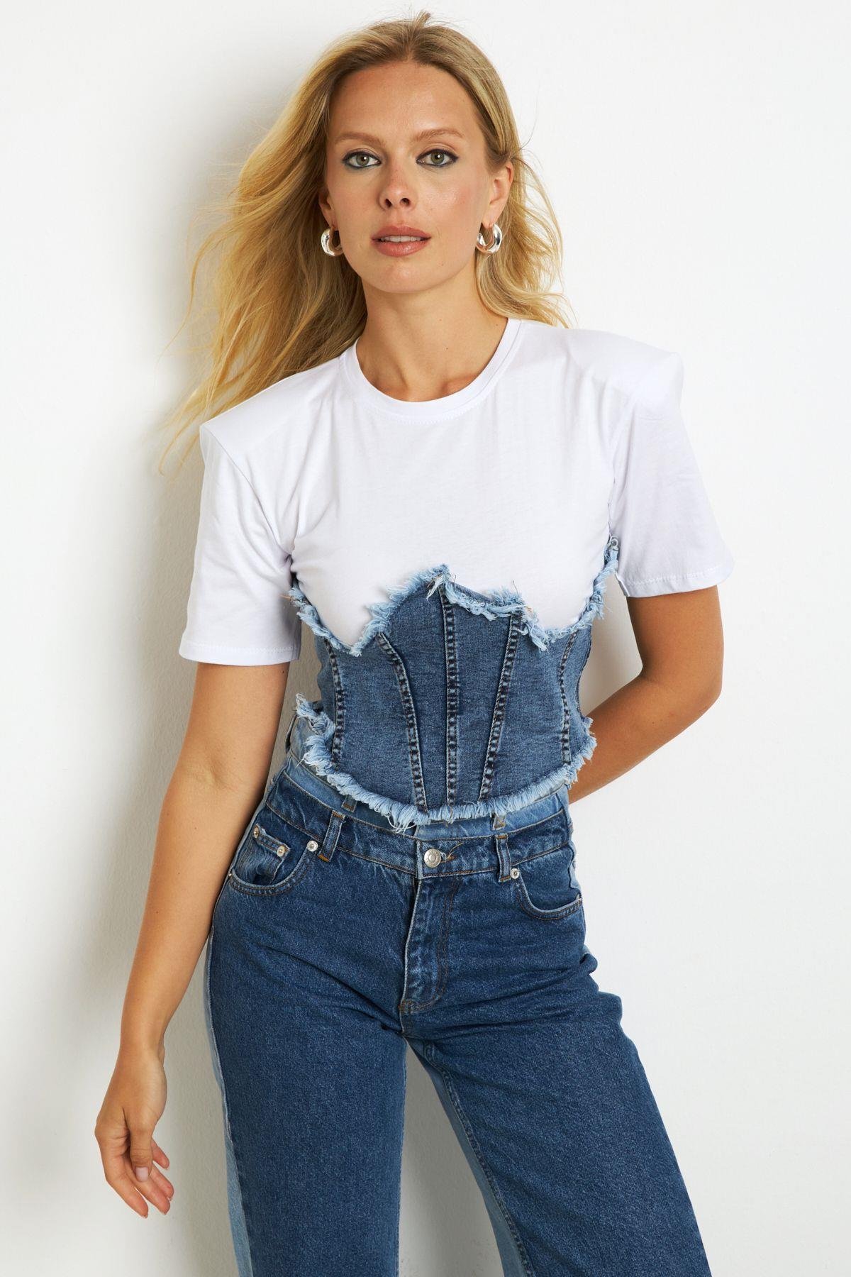Kadın Beyaz Denim Bloklu Vatkalı  Bluz YZ636