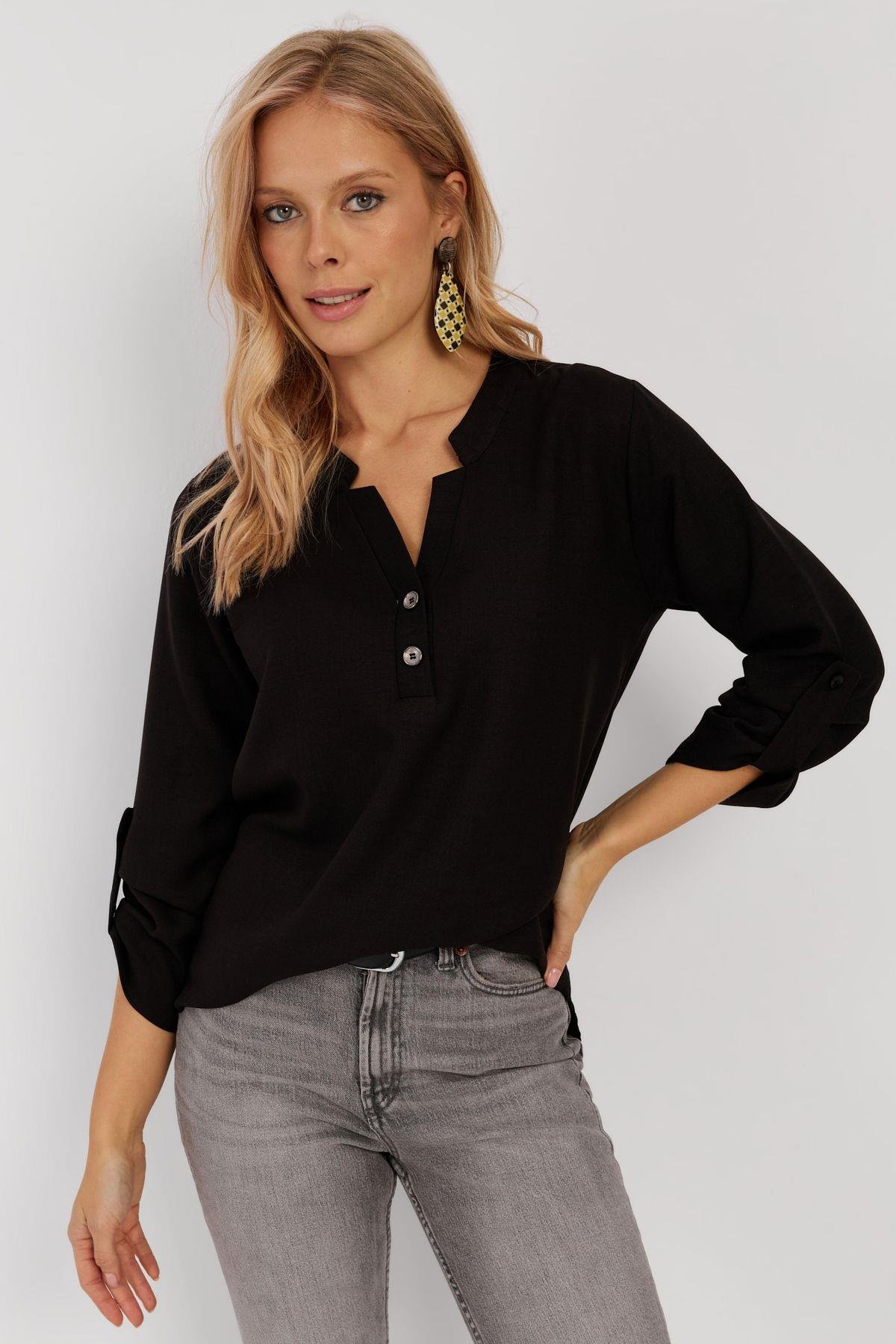 Kadın Beyaz Düğmeli Bluz BR1320