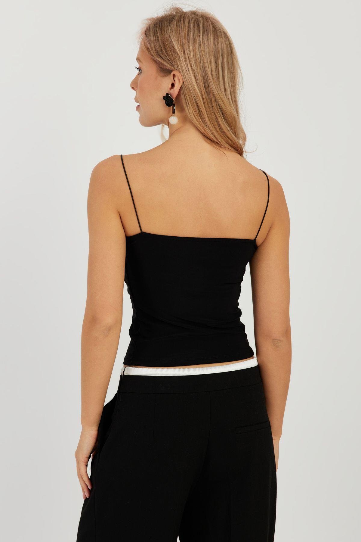 Kadın Beyaz İp Askılı Bluz GÇ154