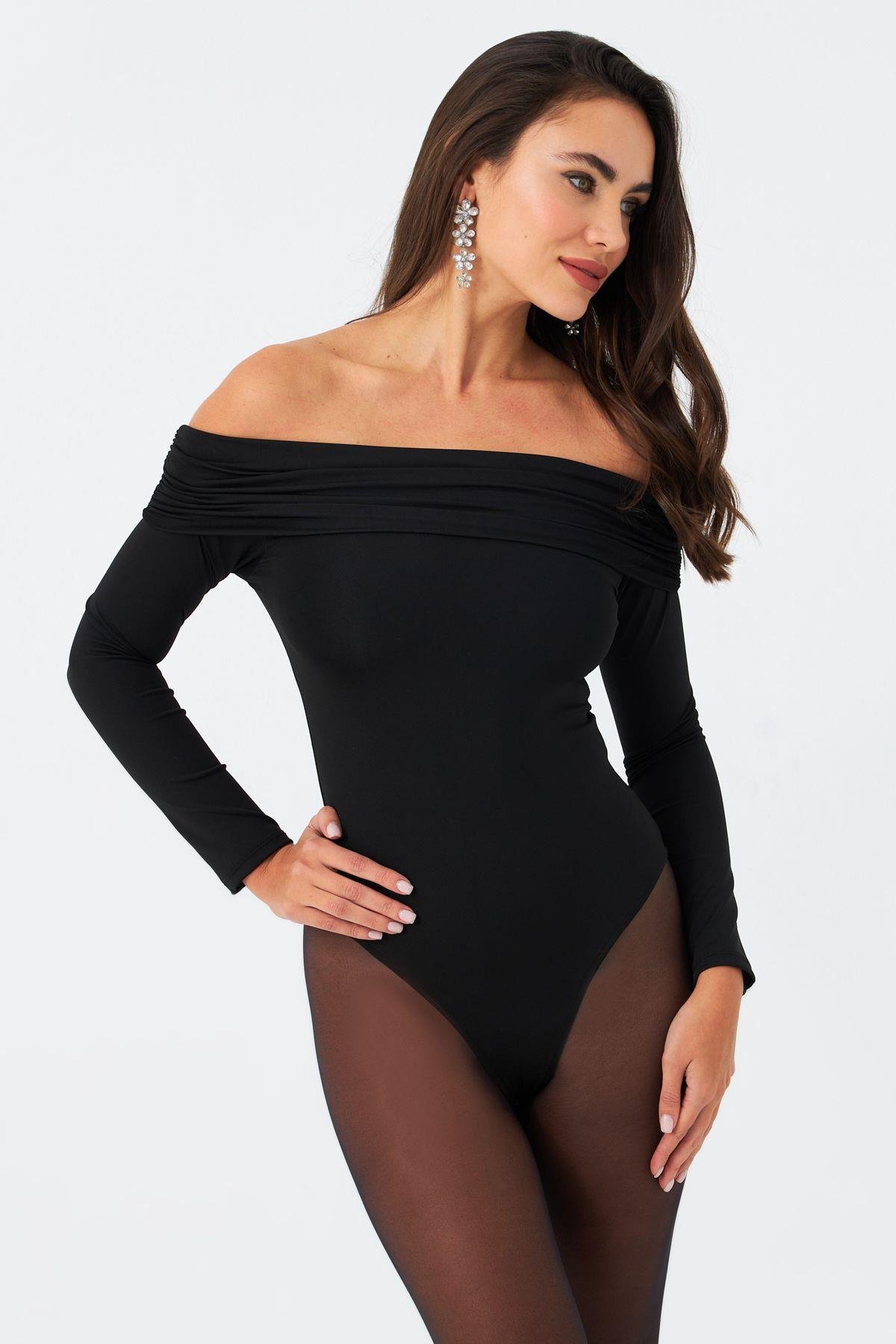 Kadın Beyaz Madonna Yaka Çıtçıtlı Body CG388