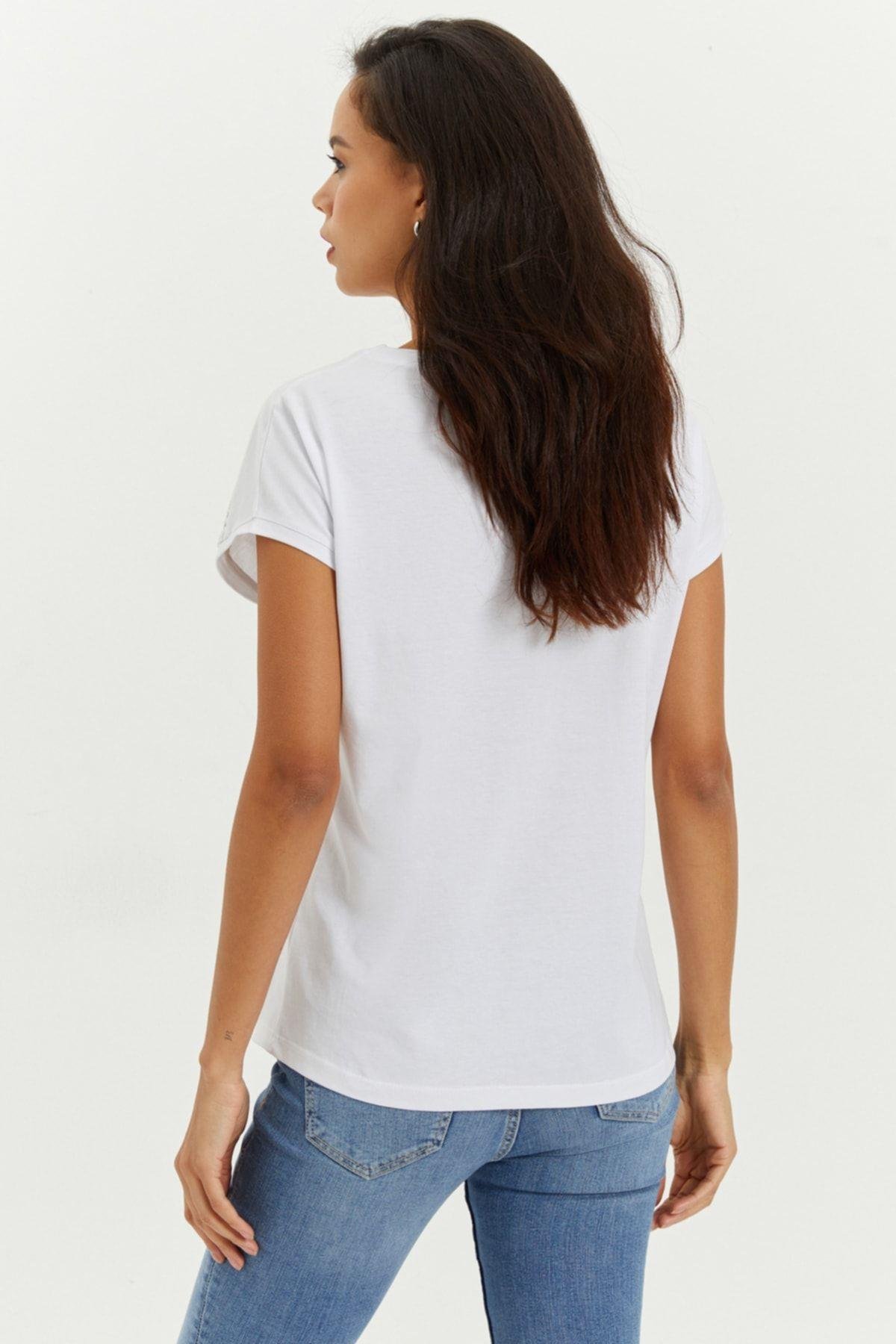 Kadın Beyaz Omuzları Dantel Salaş T-Shirt Yİ2442