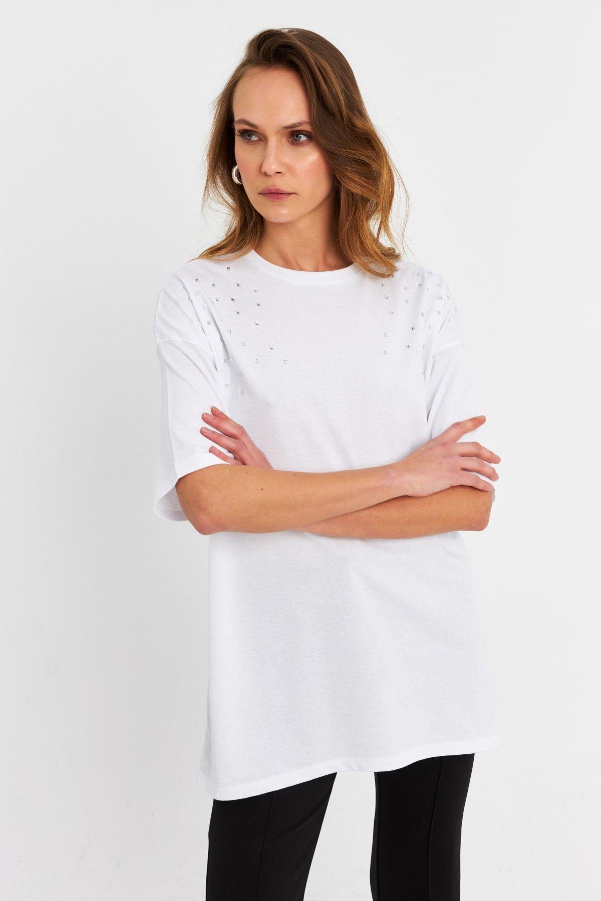 Kadın Beyaz Taşlı Salaş T-Shirt MTF0002