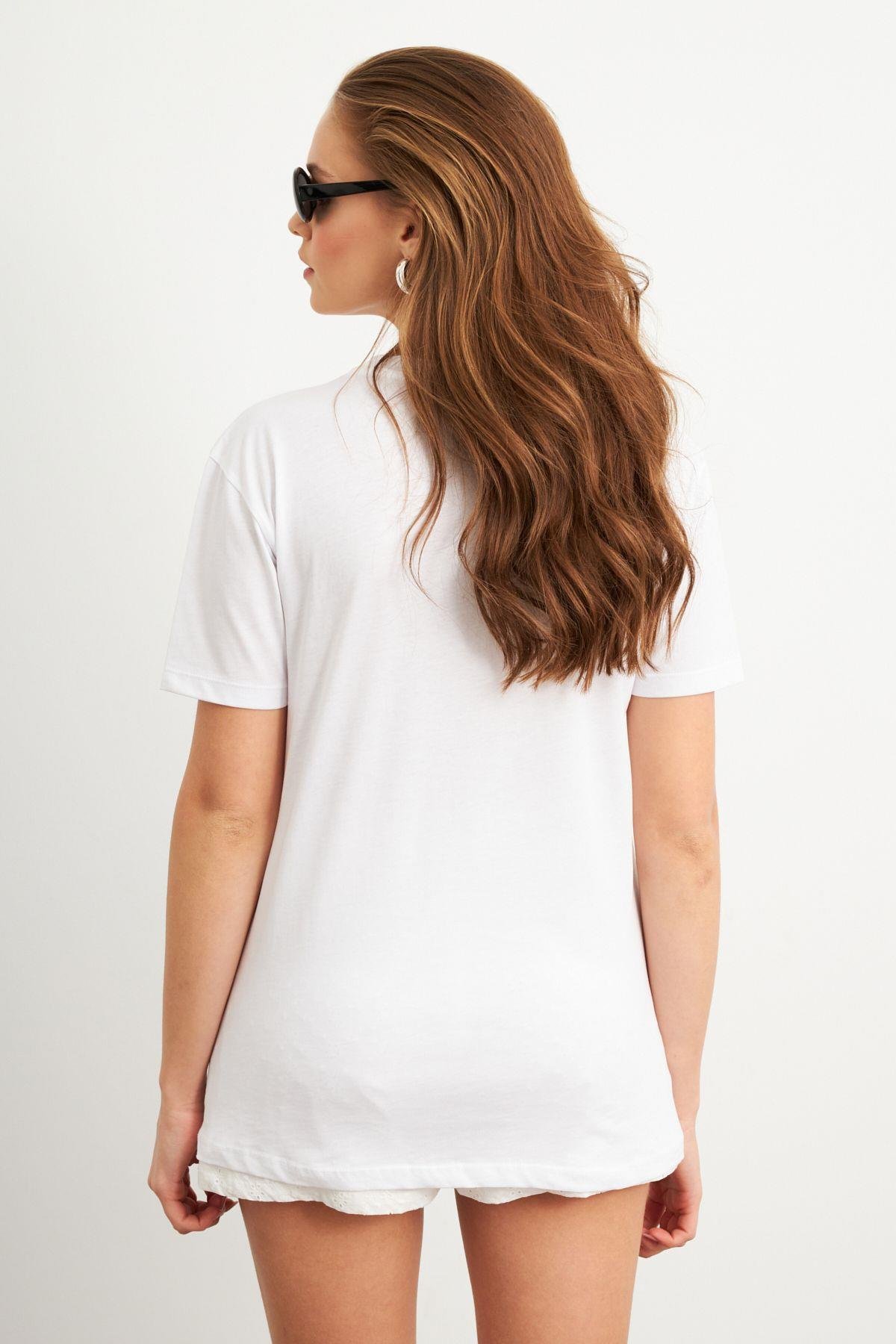 Kadın Beyaz-Yeşil Baskılı Pijama T-Shirt AYD411