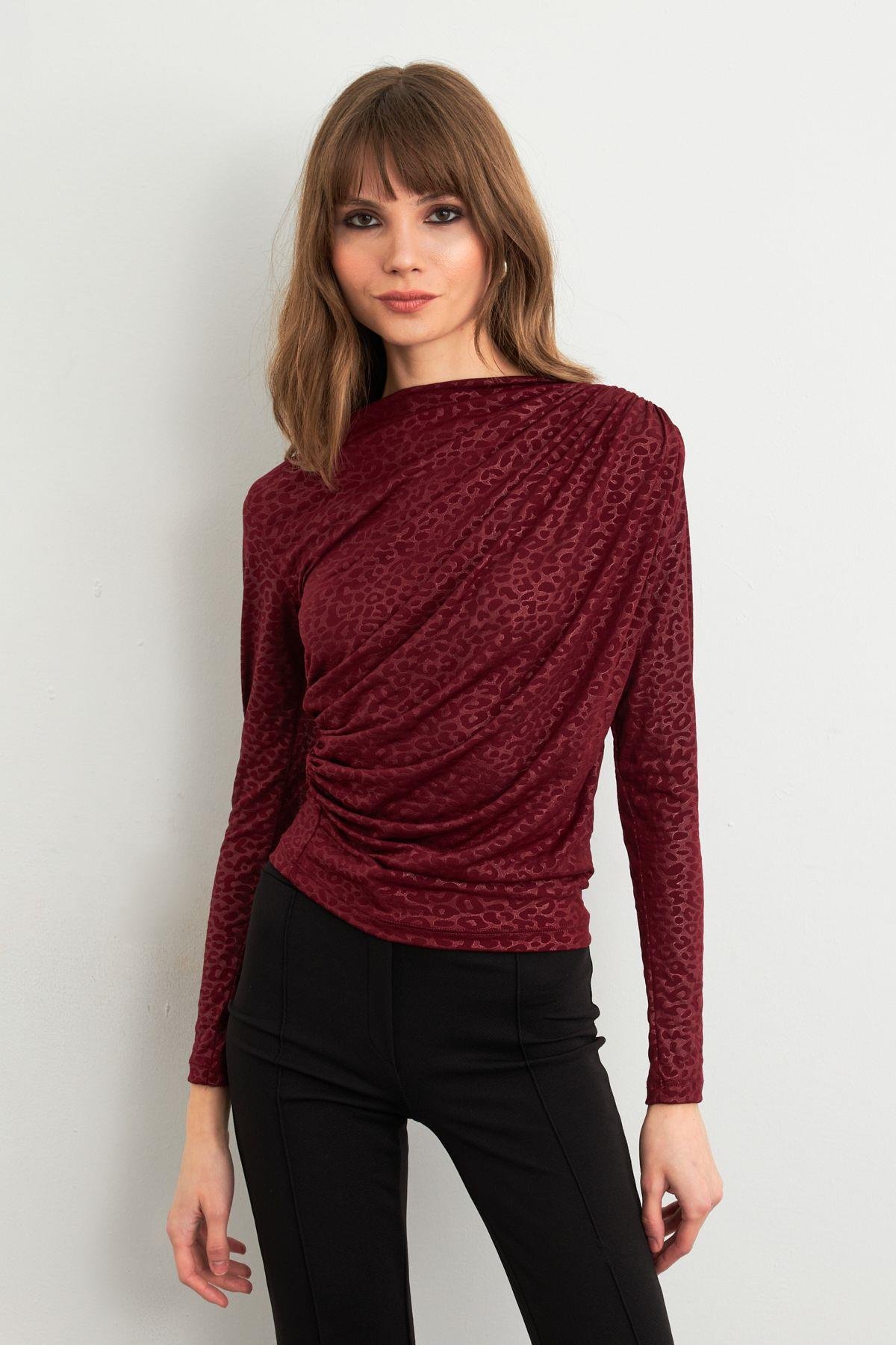Kadın Bordo Desenli Büzgülü Bluz LPP1299