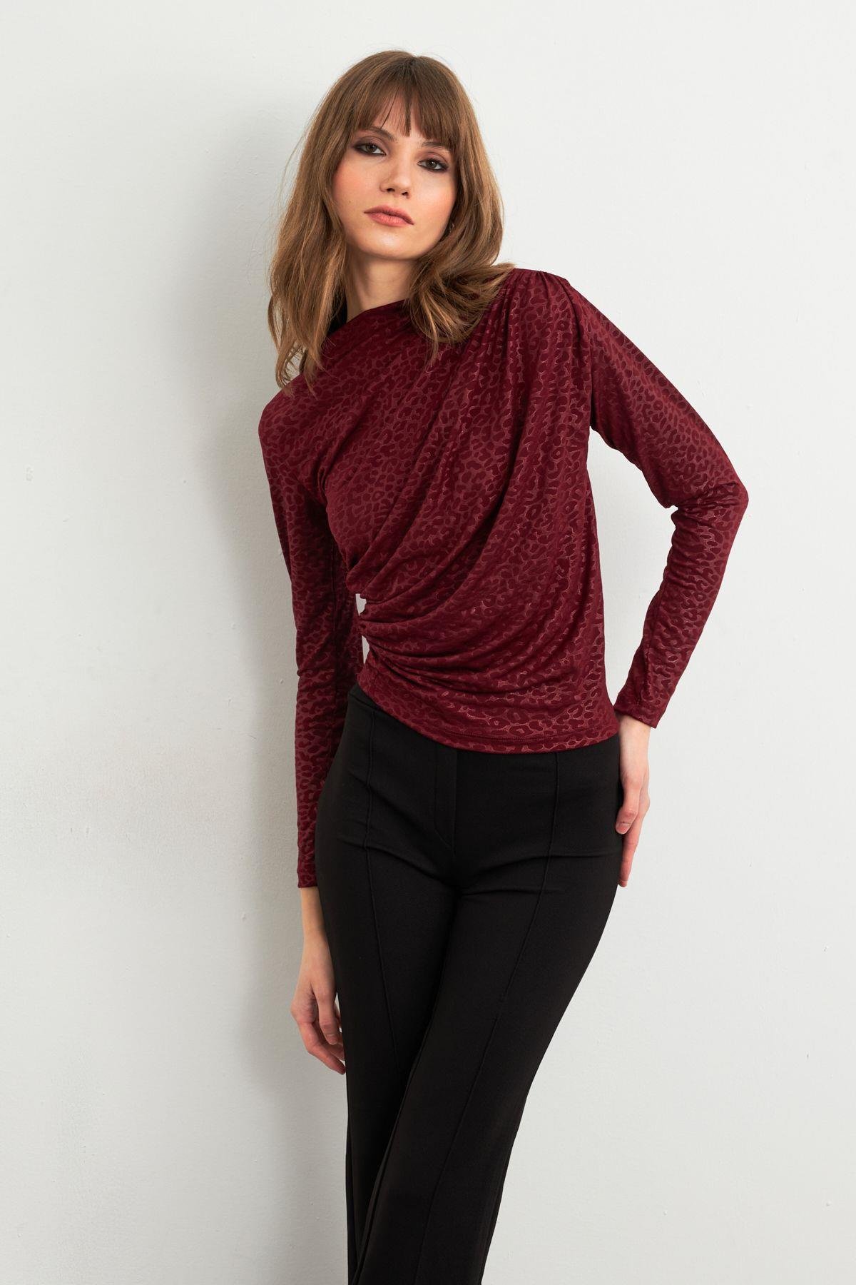 Kadın Bordo Desenli Büzgülü Bluz LPP1299