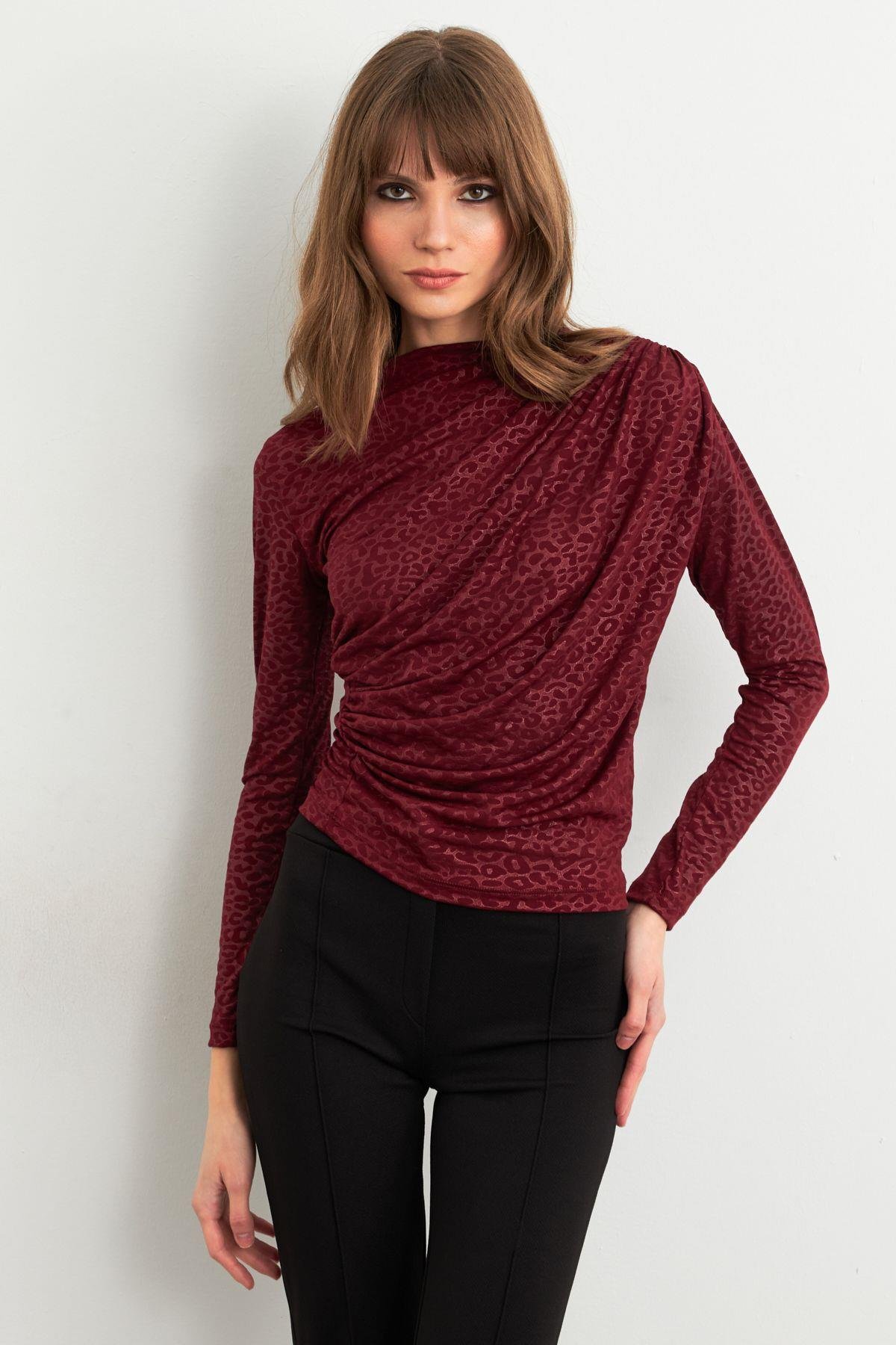 Kadın Bordo Desenli Büzgülü Bluz LPP1299