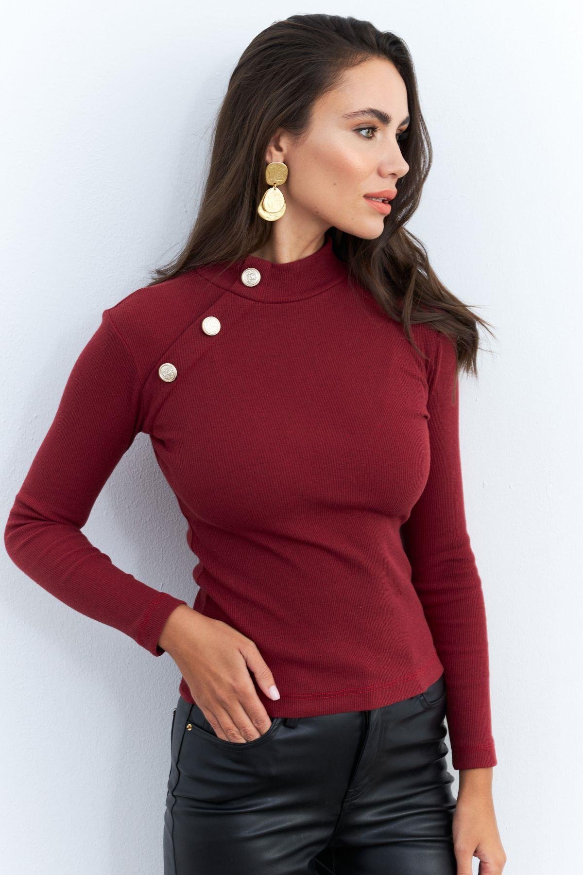 Kadın Bordo Düğme Aksesuarlı Kaşkorse Bluz EY2579