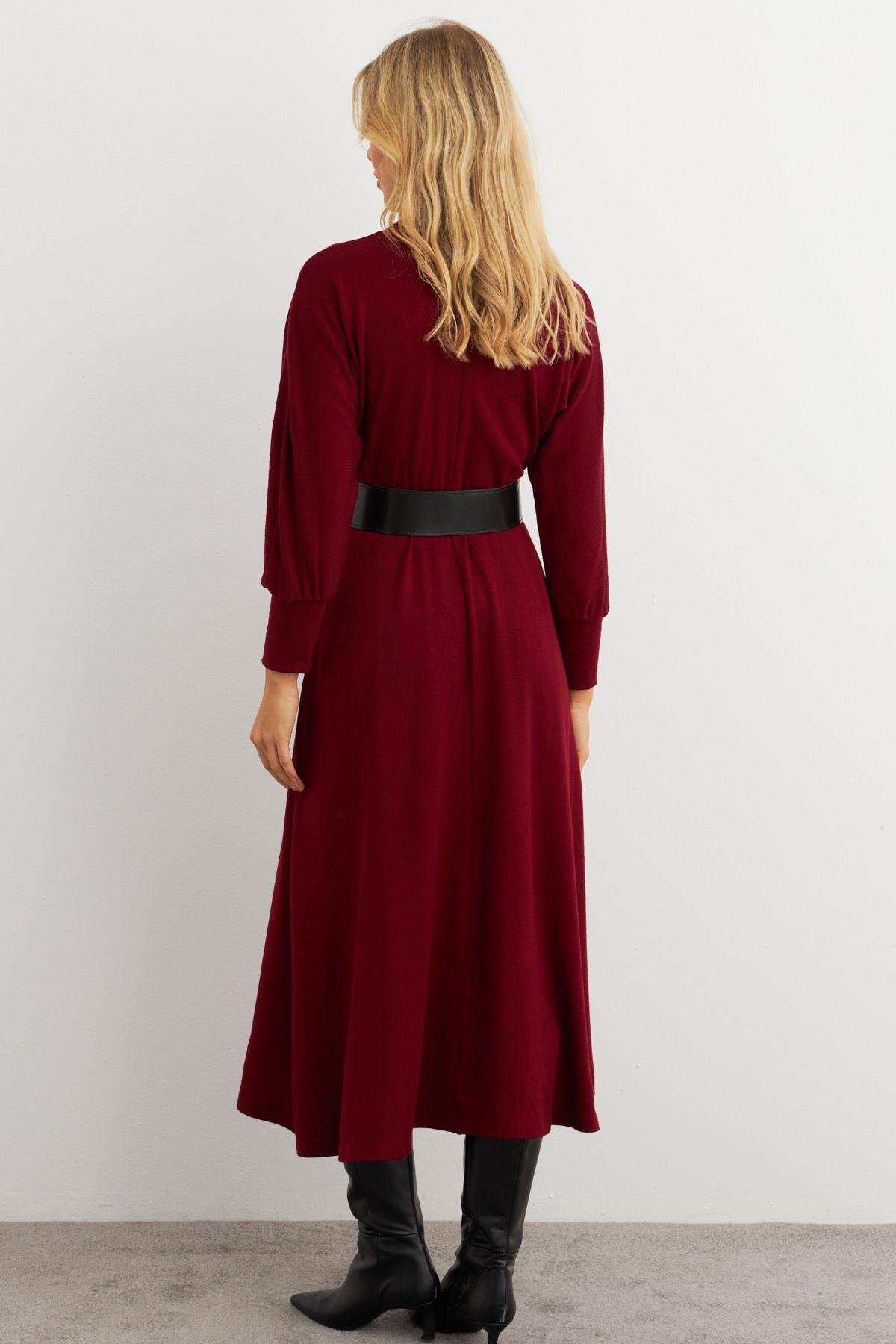 Kadın Bordo Kemerli Balıkçı Yaka Elbise MKSD992