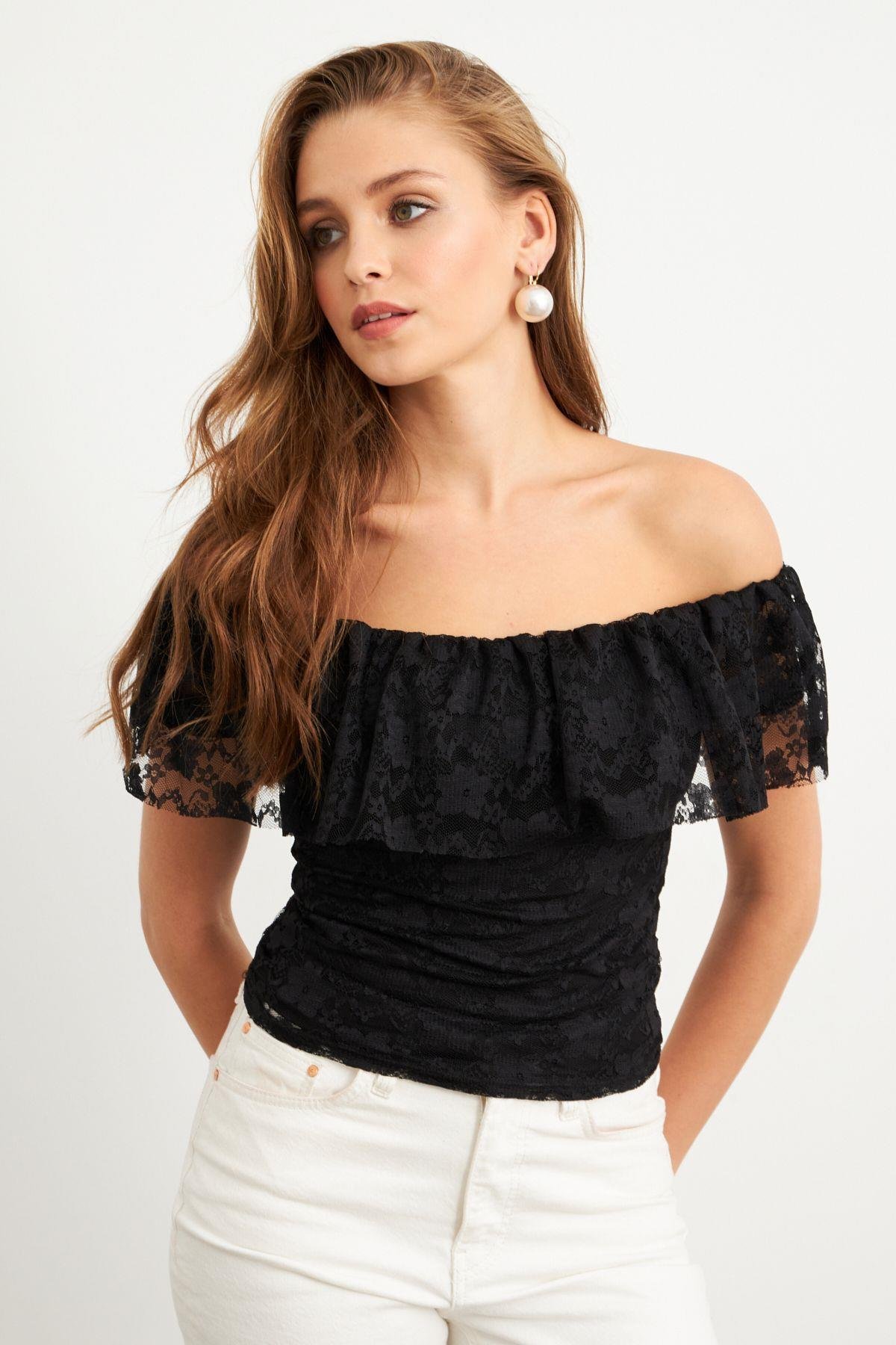 Kadın Bordo Madonna Yaka Dantel Bluz MTK13549
