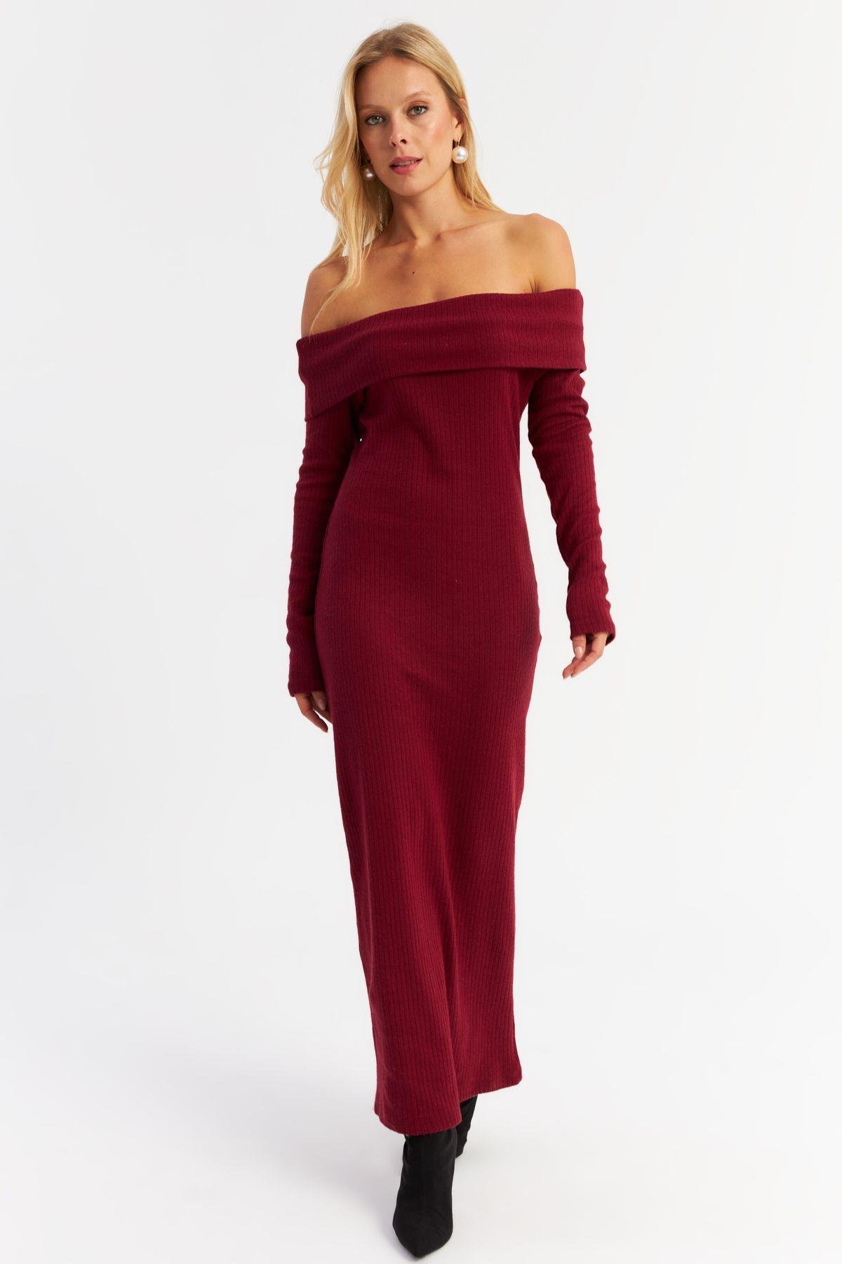 Kadın Bordo Madonna Yaka Kaşkorse Maxi Elbise HOL1