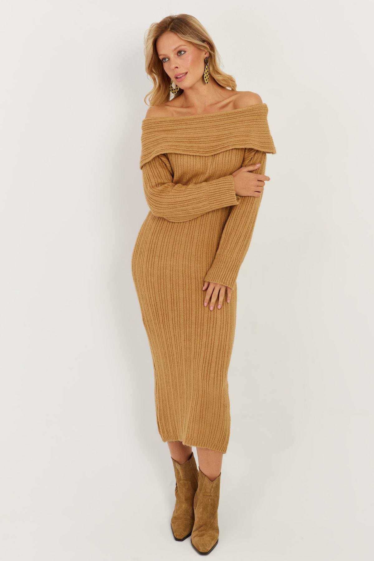 Kadın Camel Madonna Yaka Triko Midi Elbise KZ2503