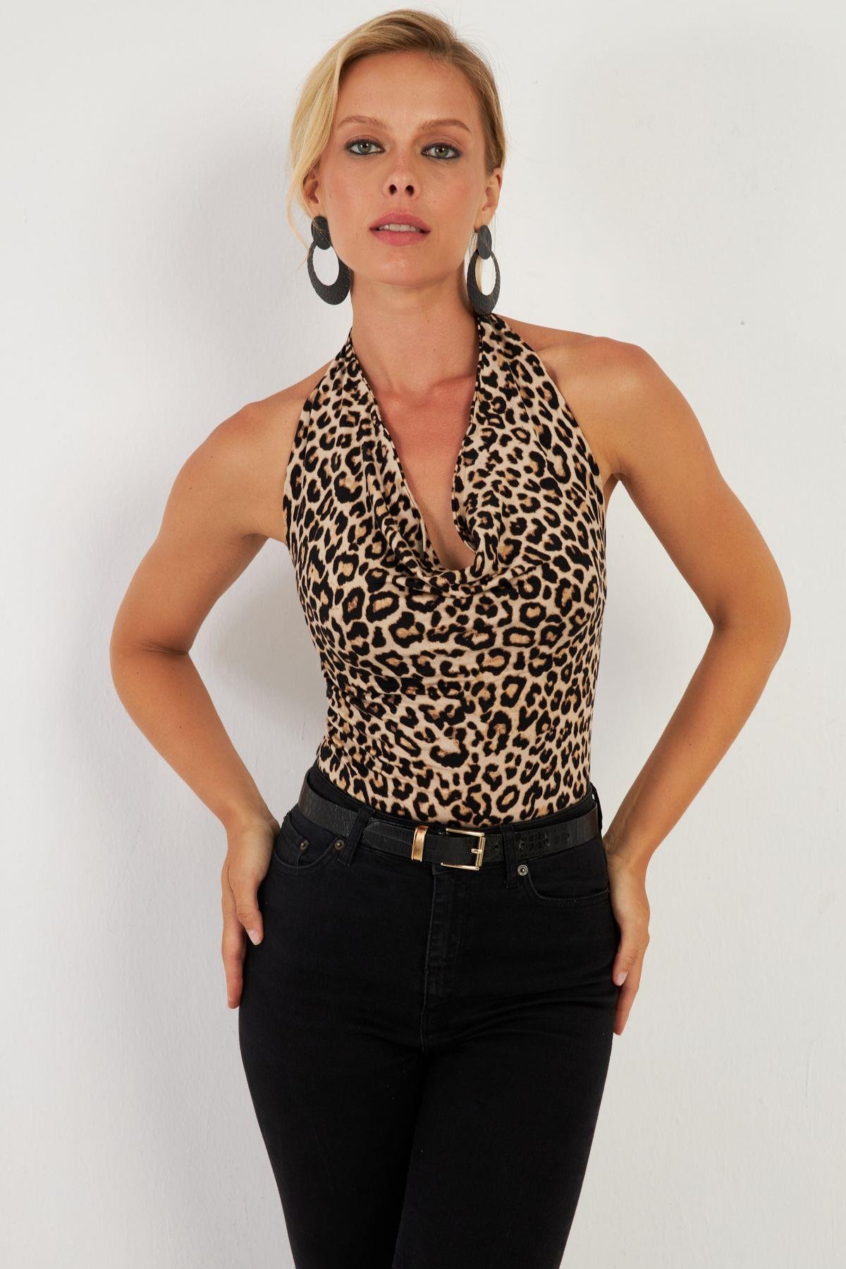 Kadın Camel Sırtı Açık Çıtçıtlı Body LPP1295