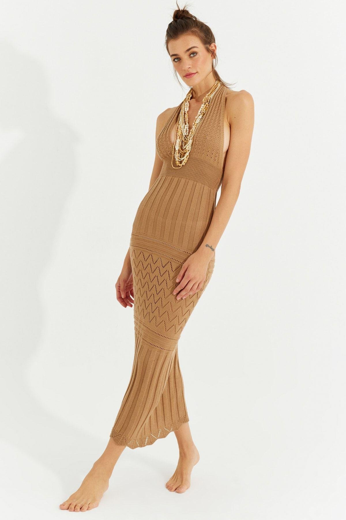 Kadın Camel Sırtı Açık Triko Maxi Elbise SF2505